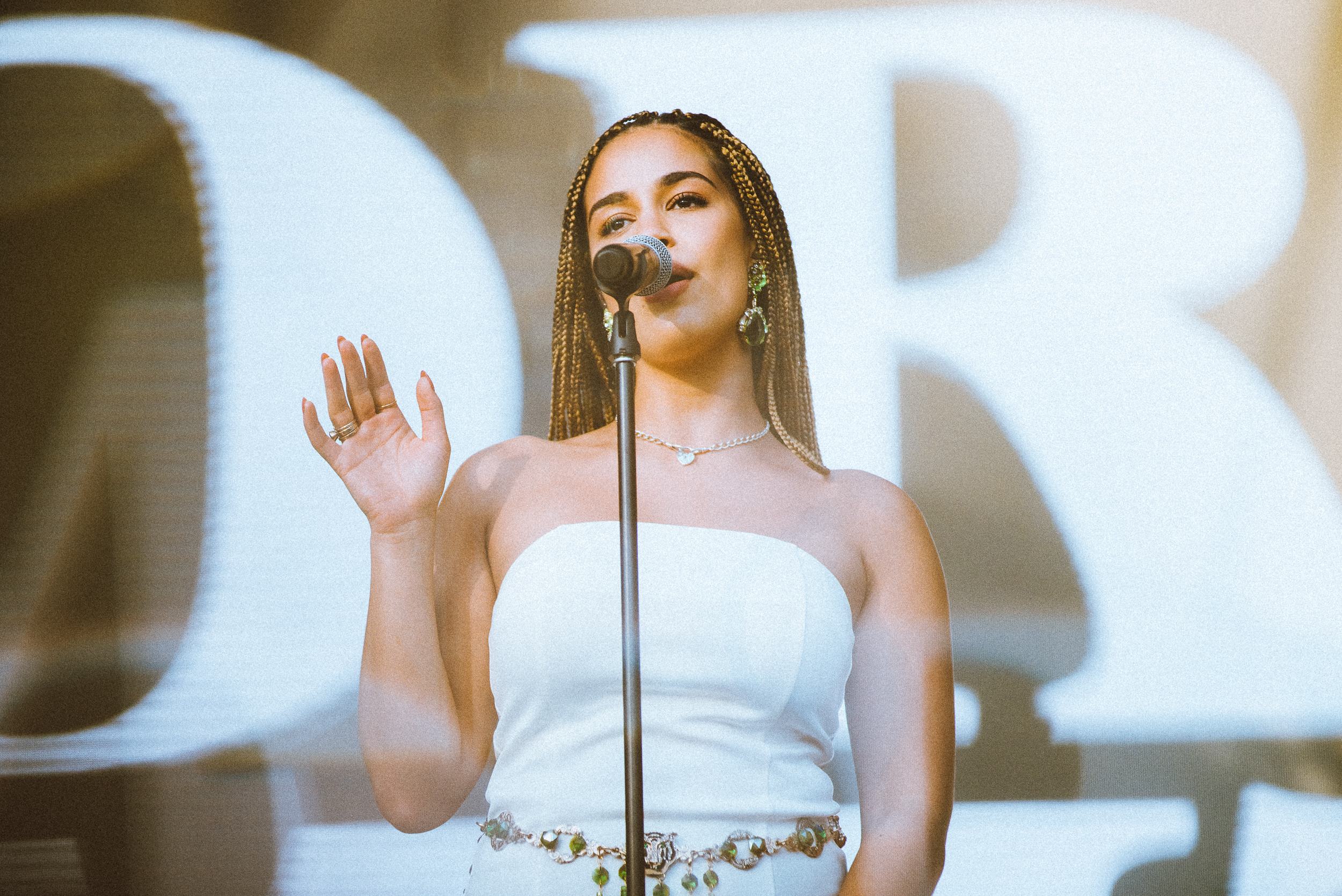 1554244836171-NOISEY-JORJA-SMITH-LOLLAPALOOZA-2019-CARLOS-MOLINA-0957