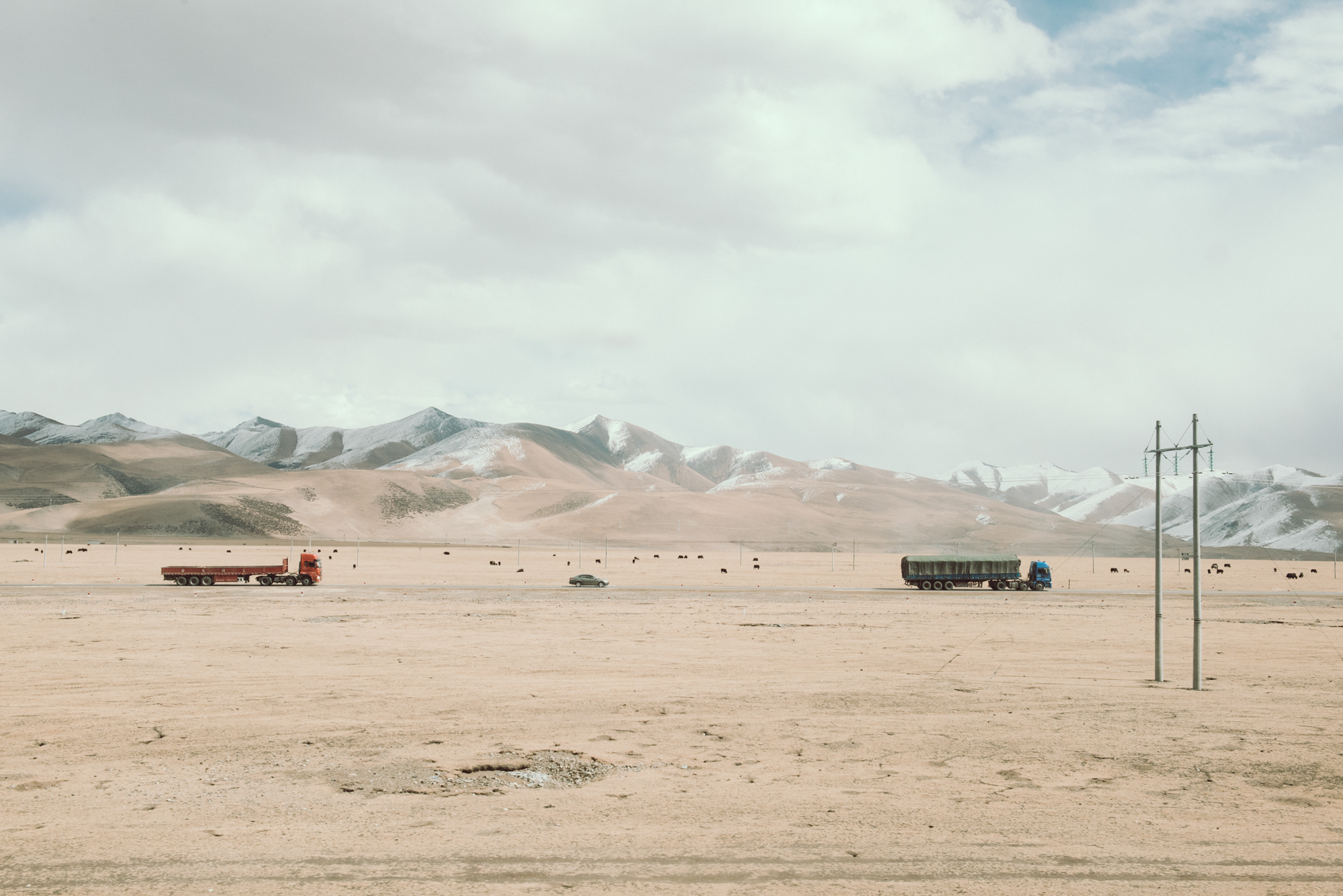 1554304518227-Travelling-by-Train-across-Asia80-Trains_Marc-Sethi-7765