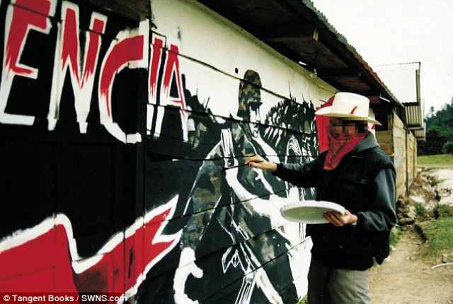 1554319353736-Bansky8