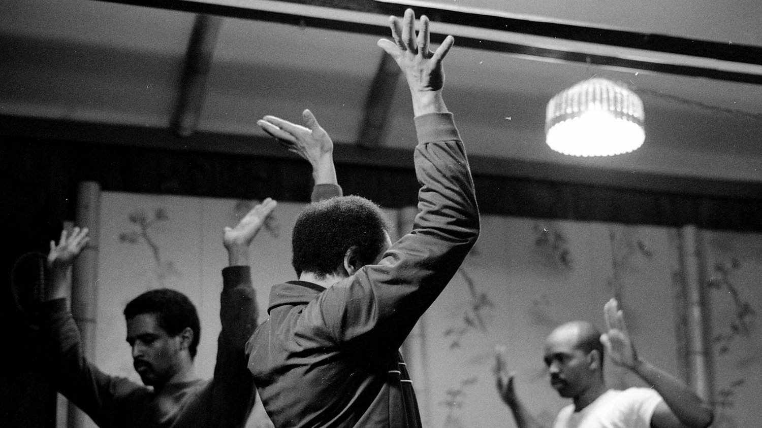 1554803383864-Milford-Graves-MGFM_YARADOJO5_HANDSUP