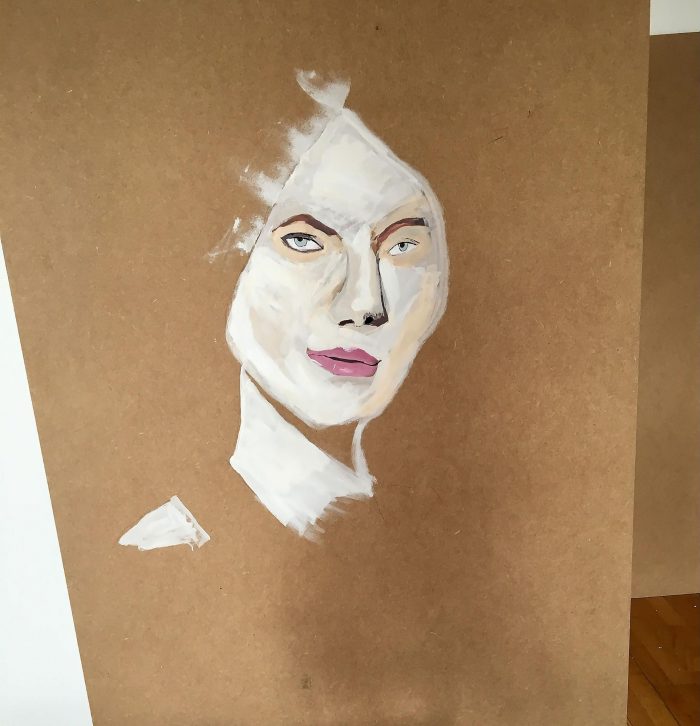 Schilderij met vrouw erop geschilderd door Gwen