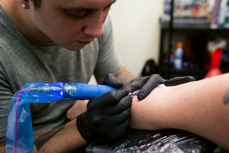 tatoeëren