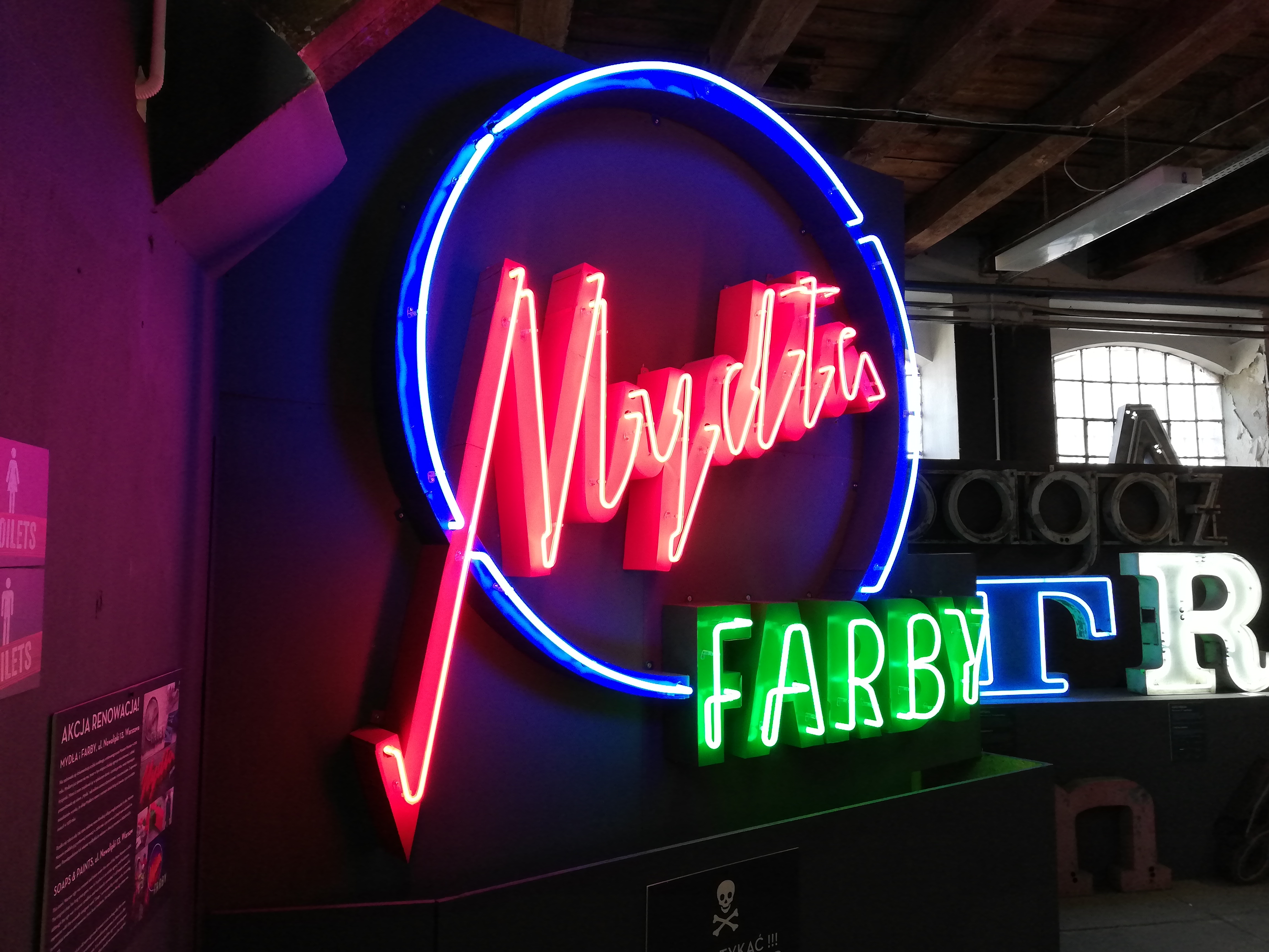 The Neon Museum | How a Glowing Room in Warsaw Tells the Story of ...