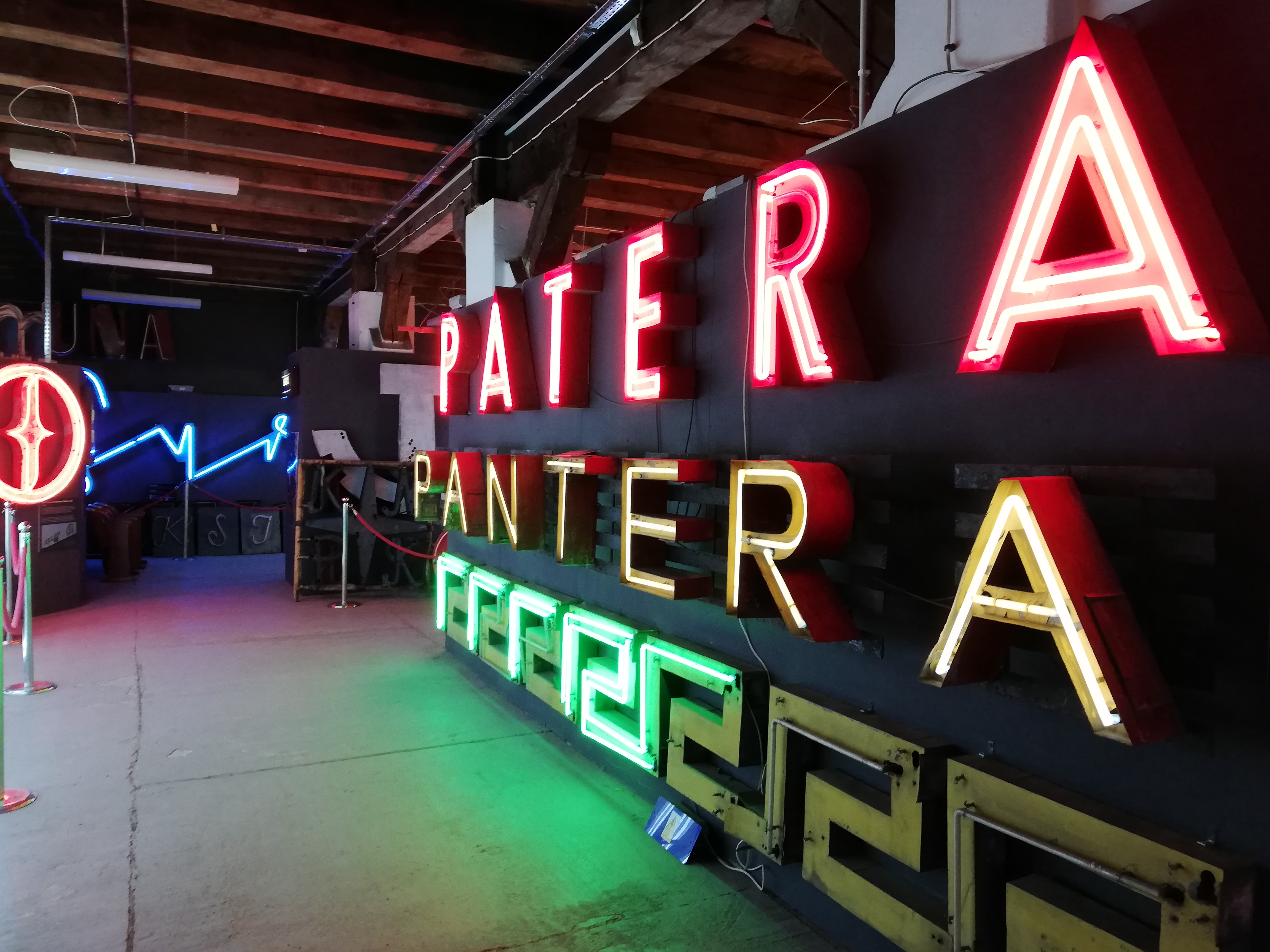 Neon-Museum-SK-9