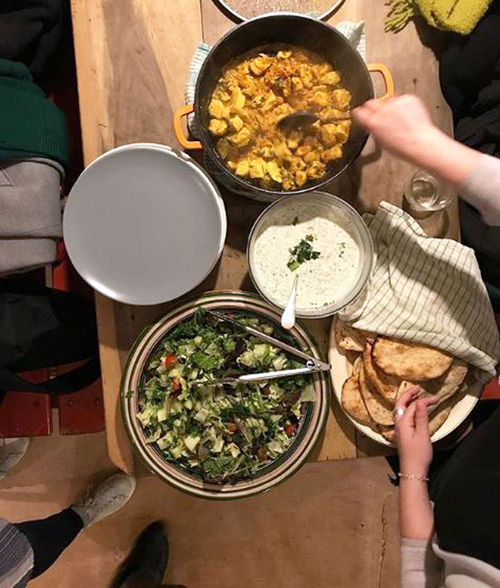 1555070346002-migrateful-cooking-class