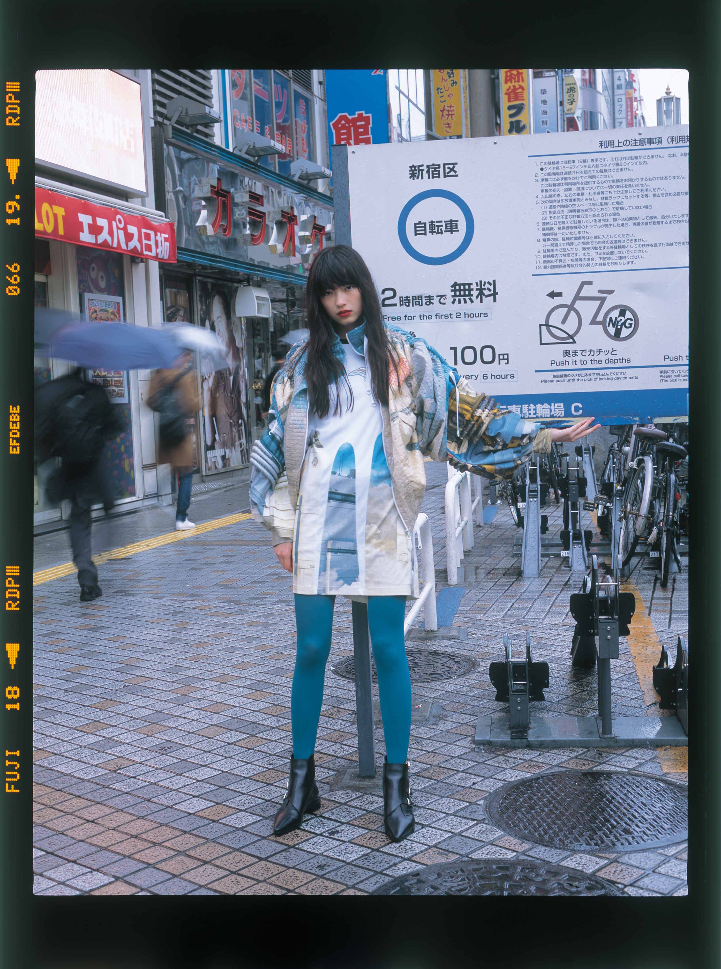 1555311365745-56v_002