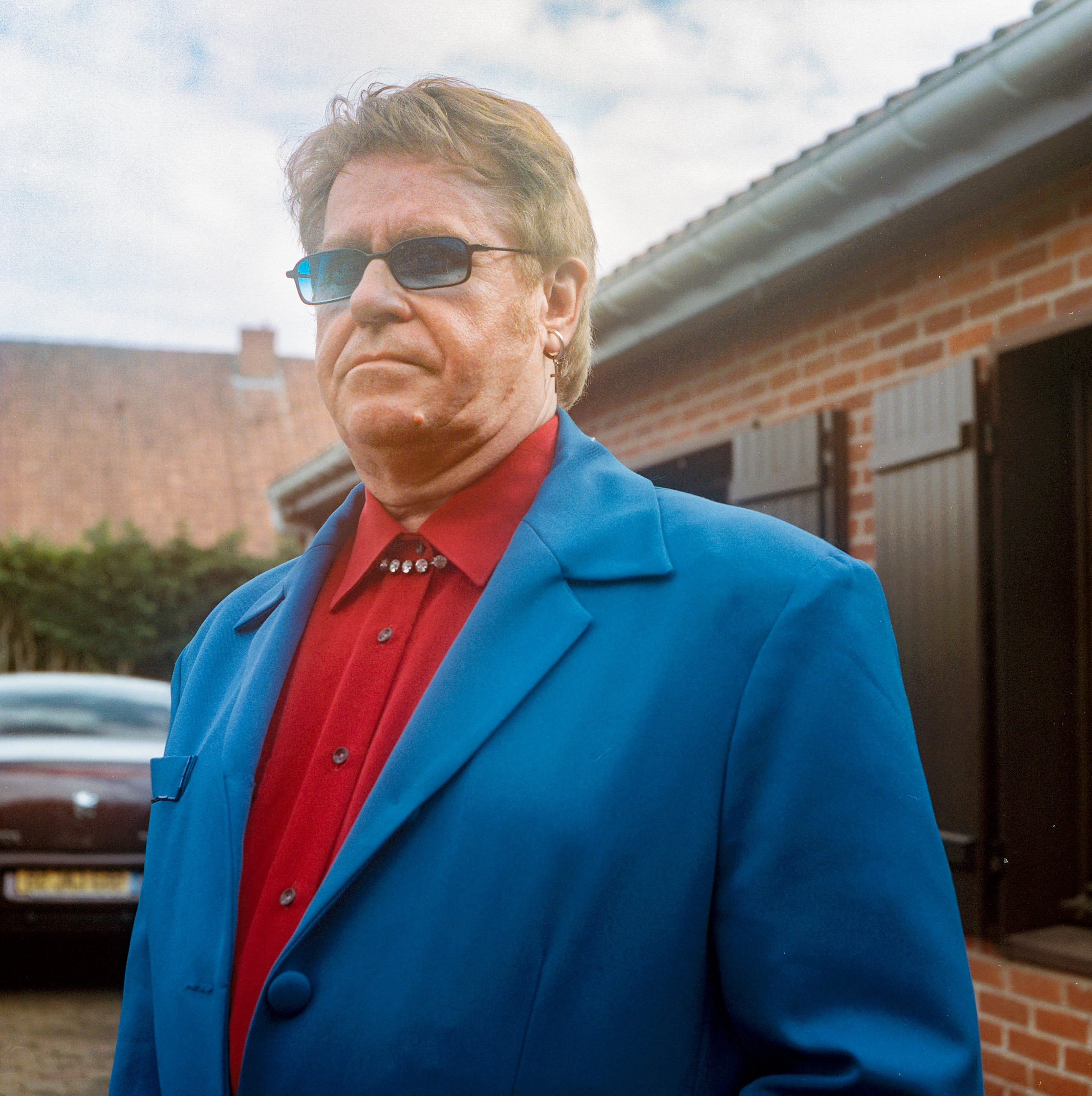 1555428950032-Sosie-Elton-John-19