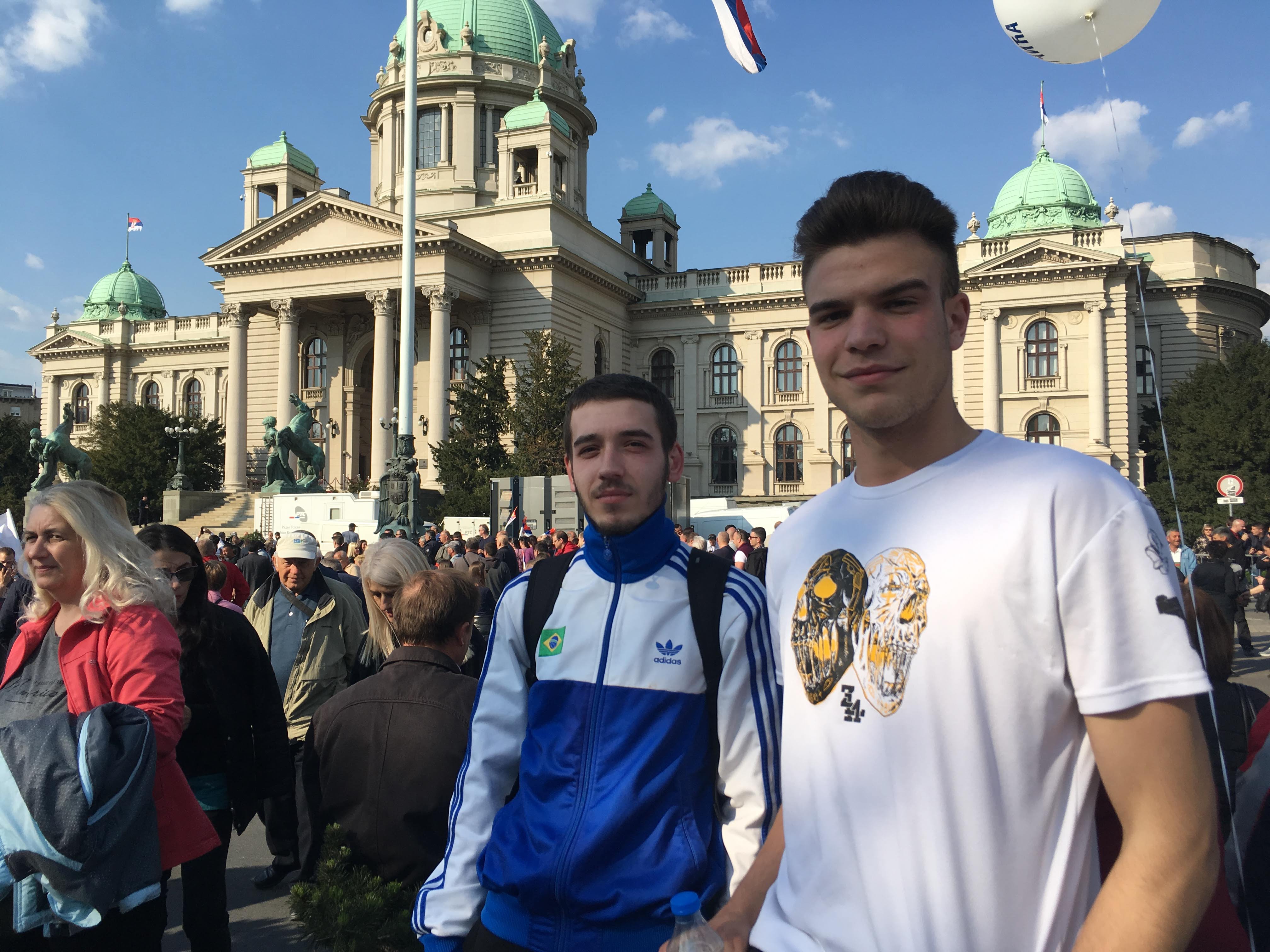 1555757206647-IMG_1941