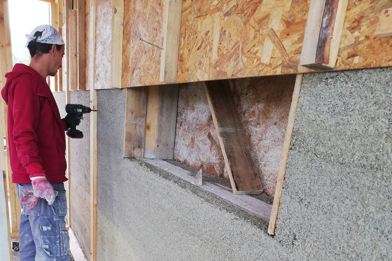 1555758965079-Hempcrete-case-din-canepa-9