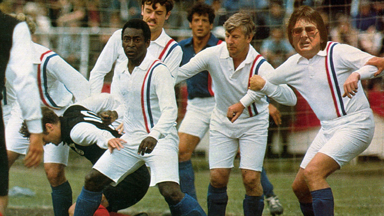 1555851374361-06-Escape-to-Victory