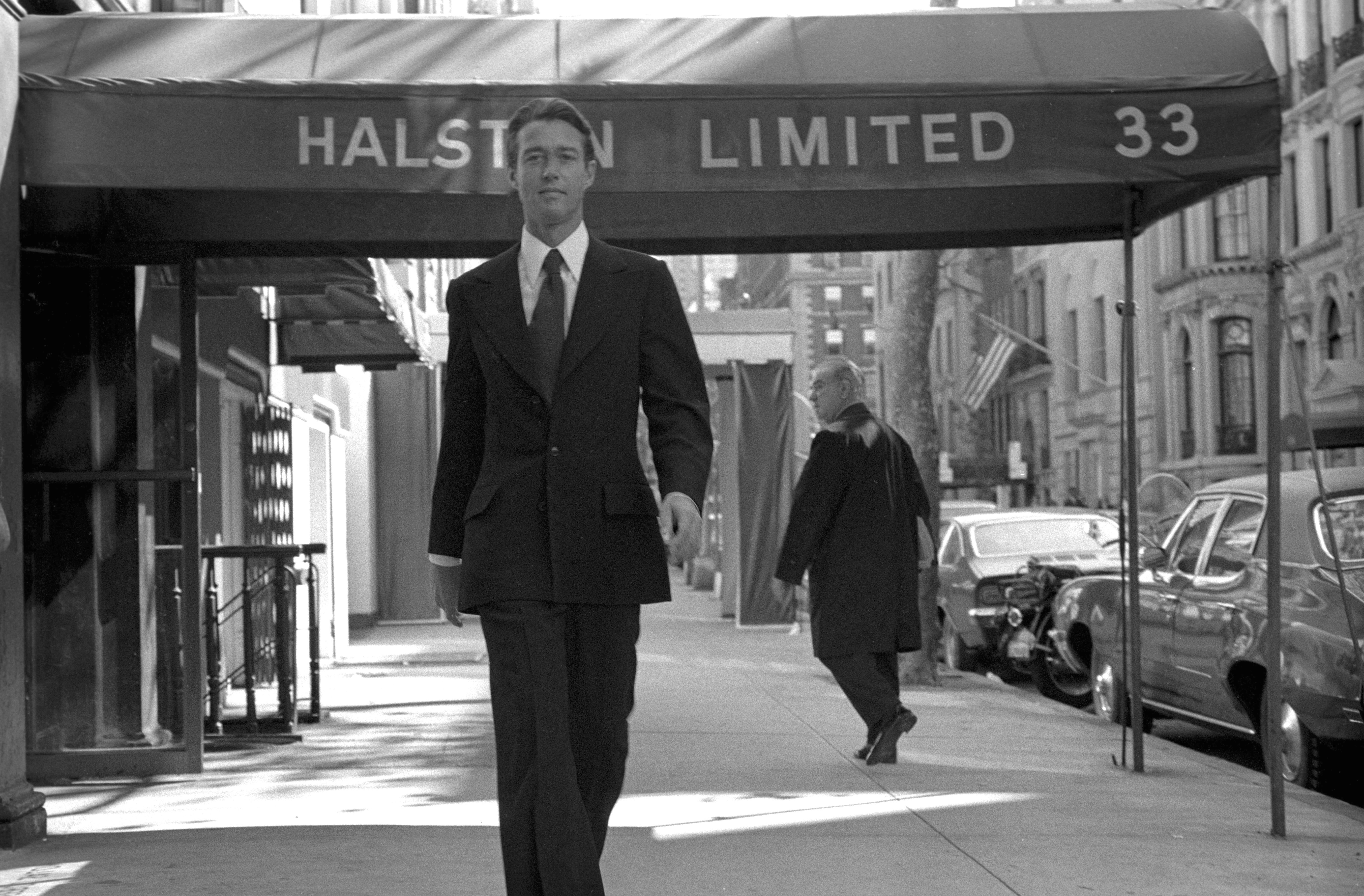 1556124054628-cEstate-of-Charles-Tracy_Halston-1973