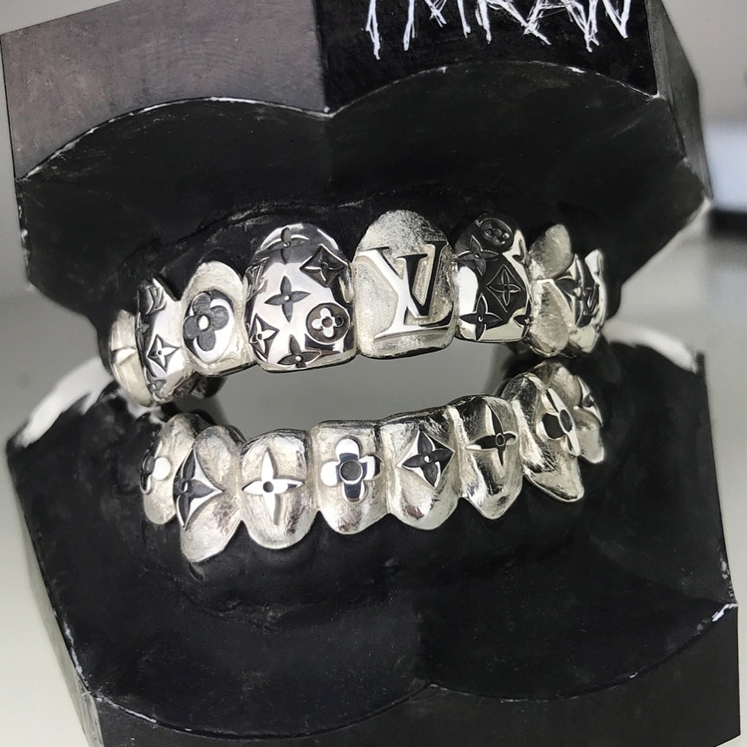 1556617750979-designer_Pinstripegrillz_gioeilli36808710_313925072536085_3084200420231348224_n