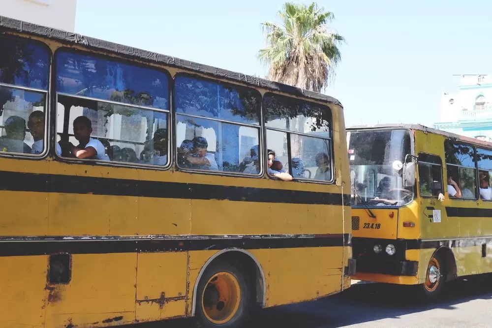 1556660352123-photos-may-day-2016-havana-cuba15