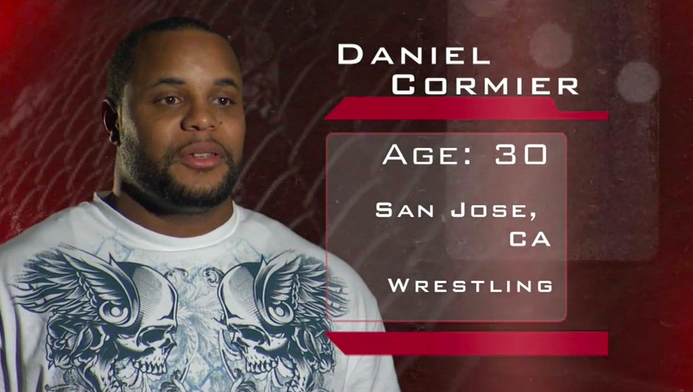 Cormier voor zijn MMA-debuut in 2009.