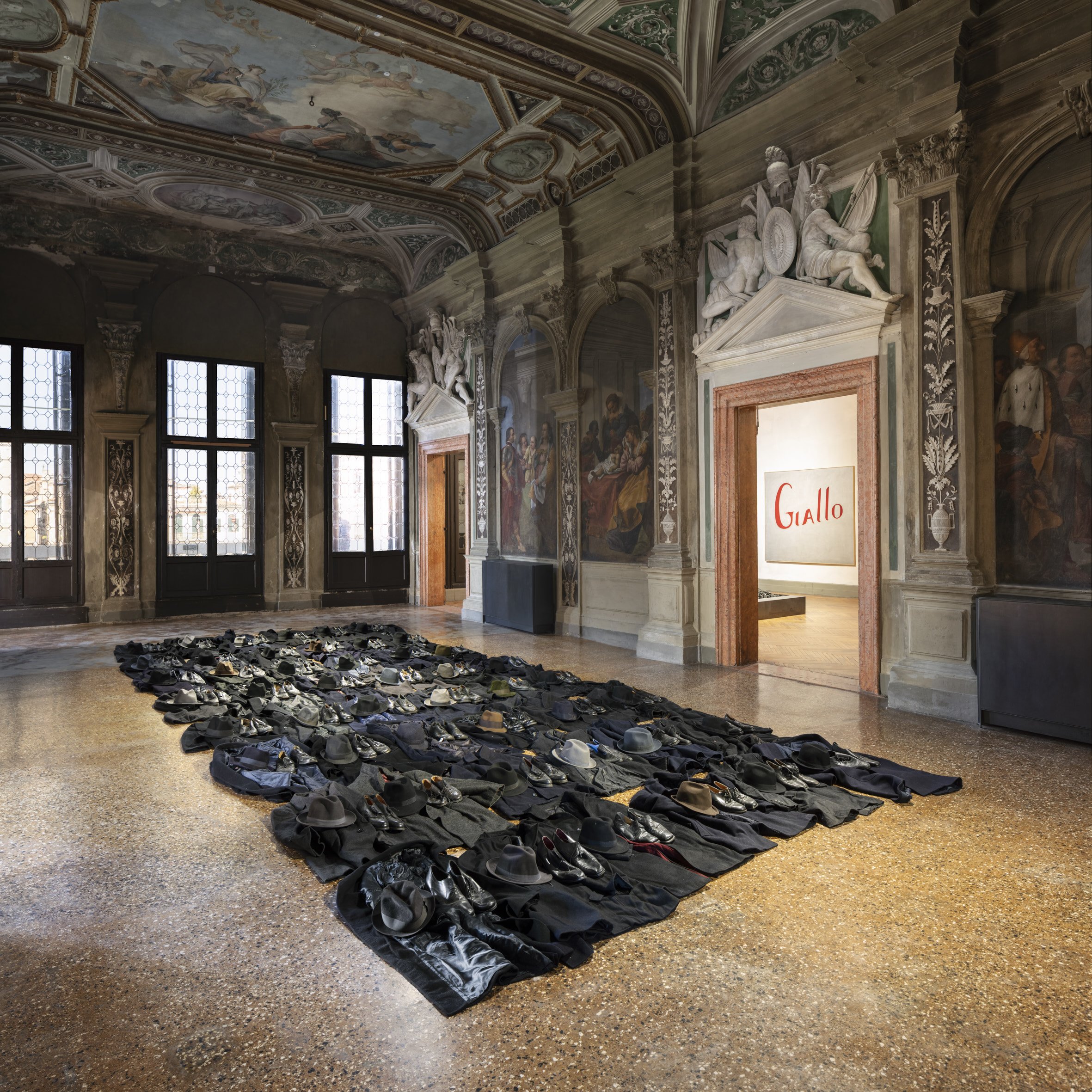 1557499957483-Fondazione-Prada-Kounellis-4