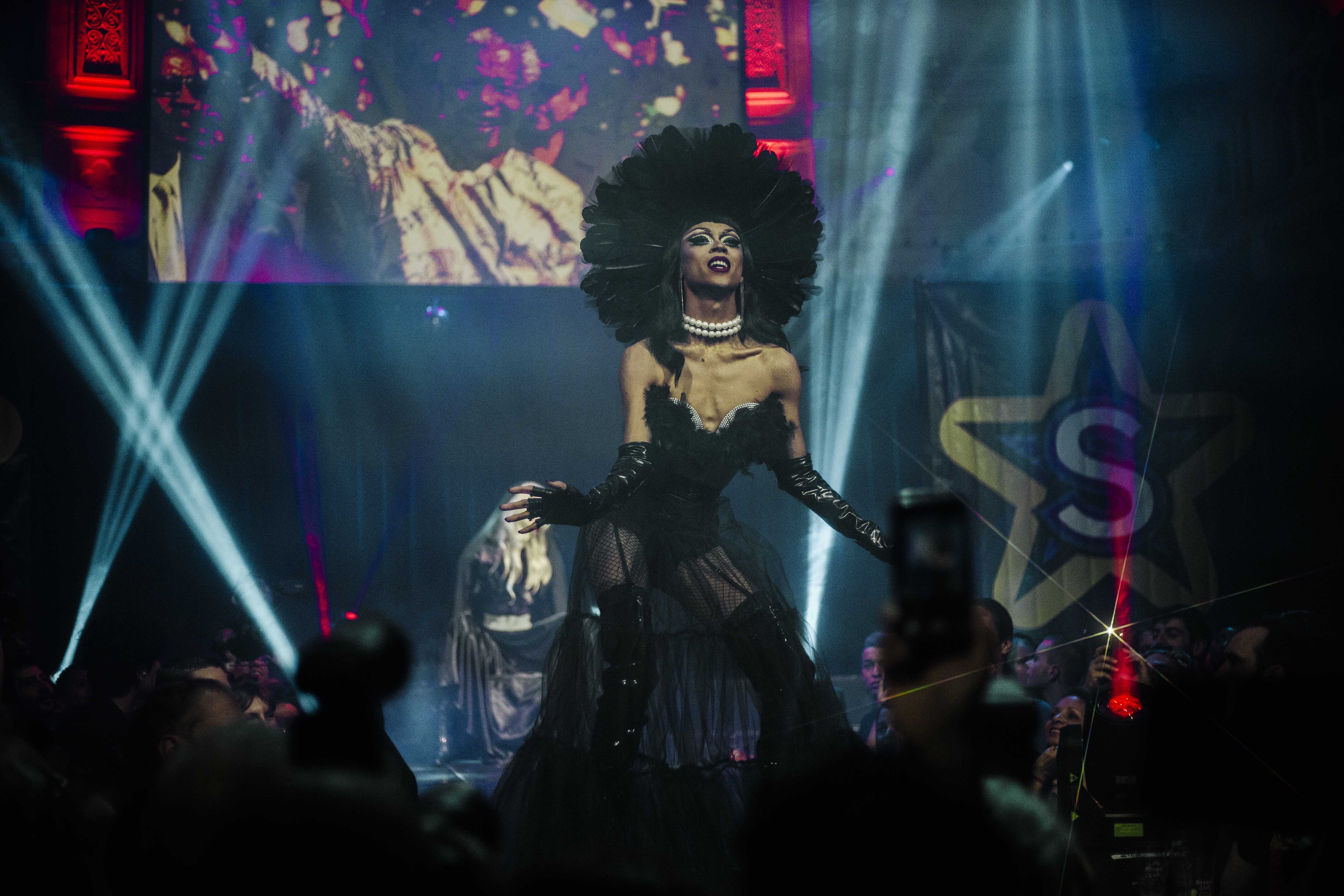 1557750000434-Superball2019_i-D_c_DesirevandenBerg__87A1069