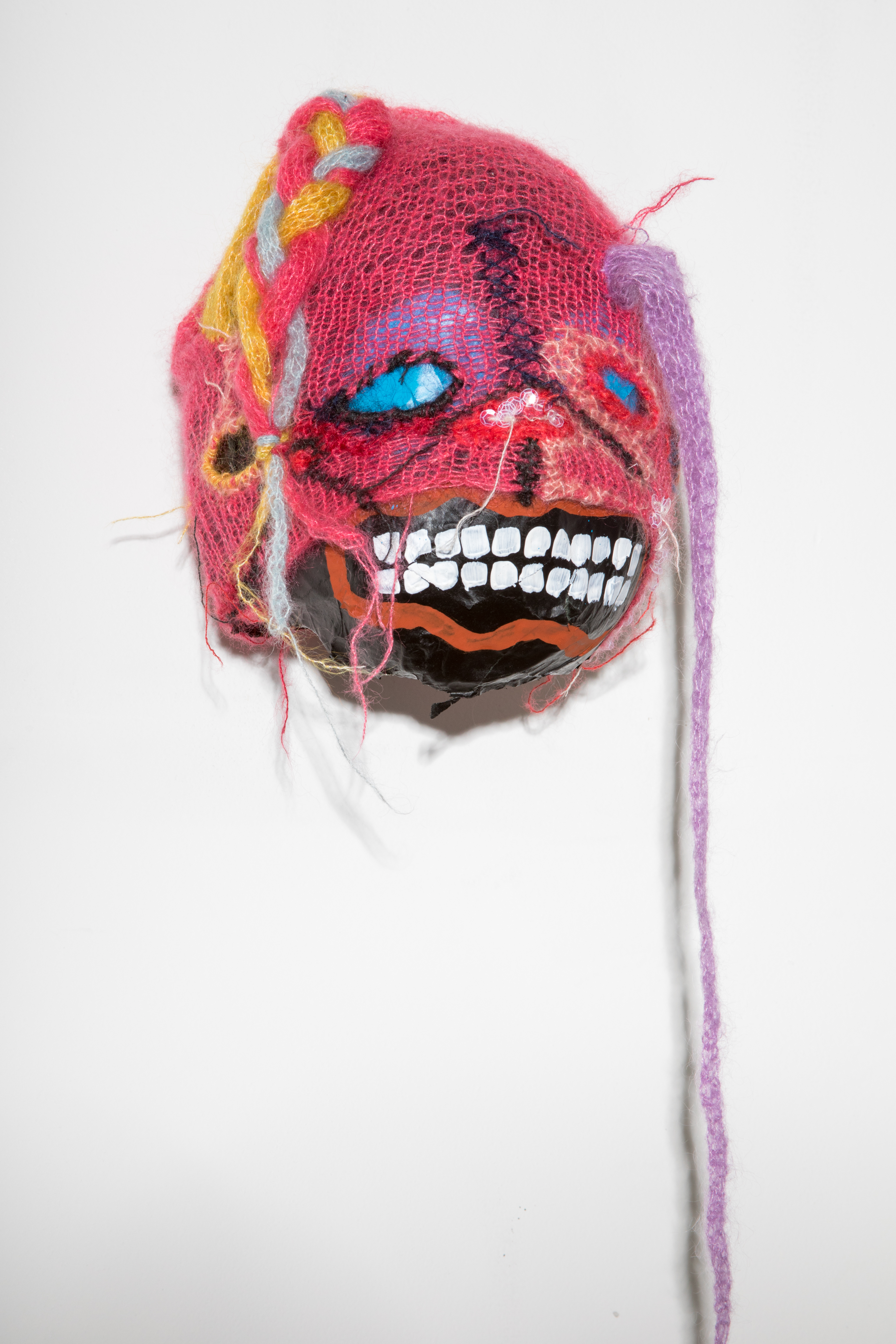 1557955354424-HongKong_masks-20