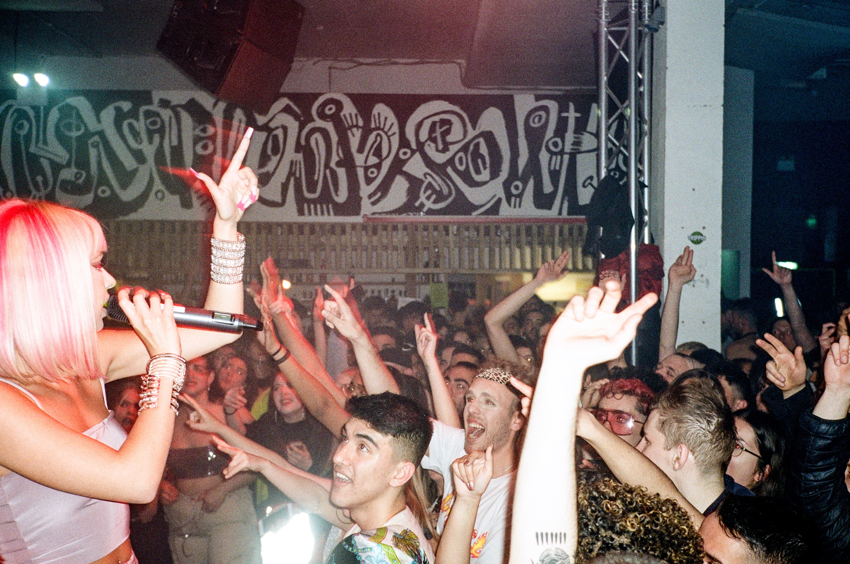 1558001442910-image00008
