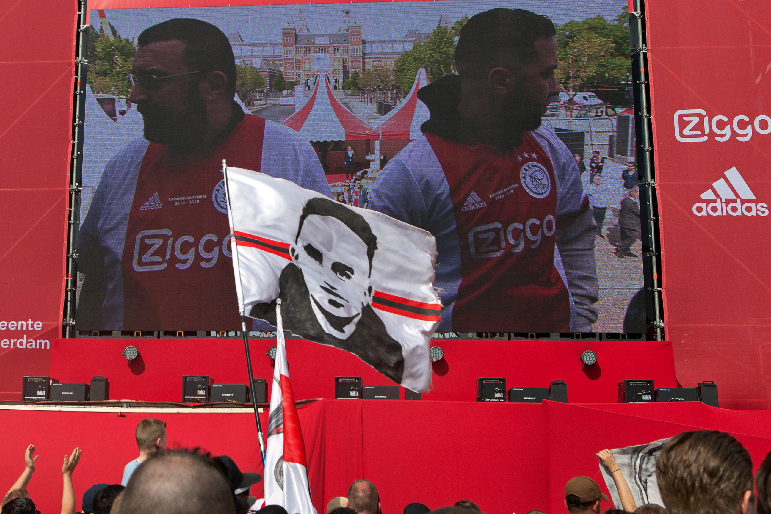Abdelhak Nouri werd volop geëerd op het museumplein