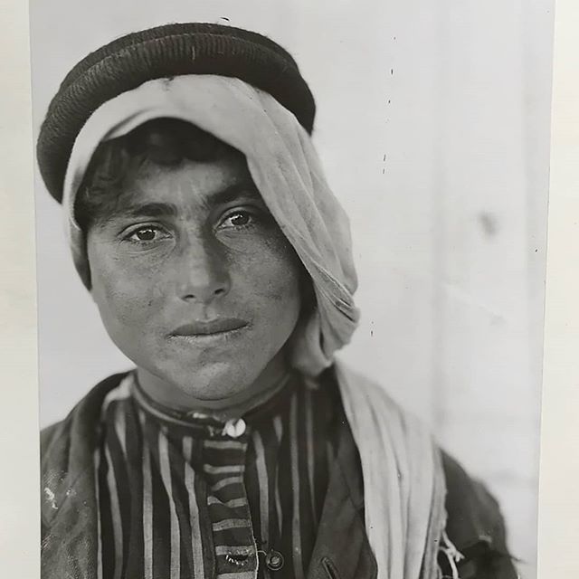 1558266868766-yazan