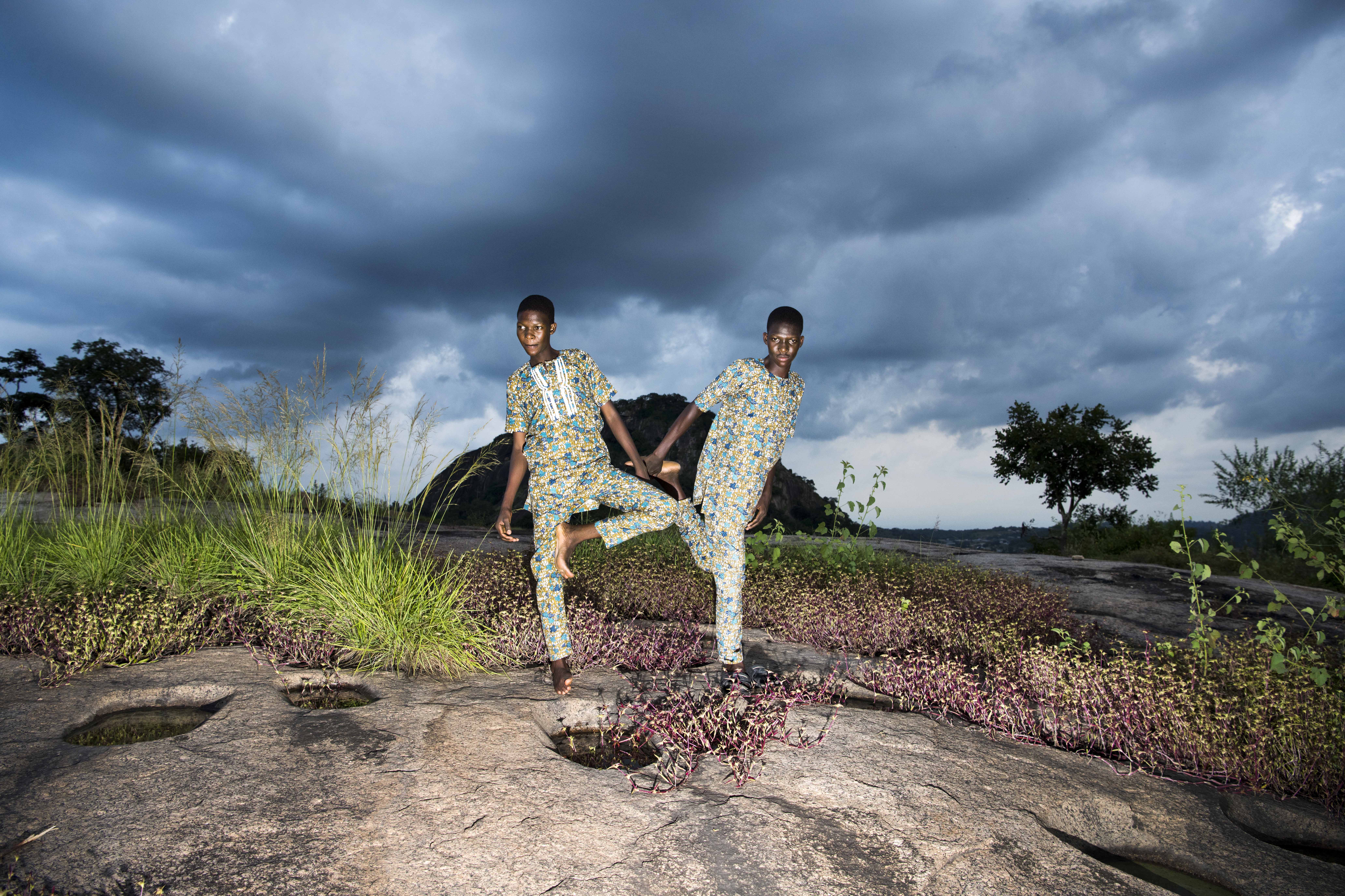 1558443712541-TWINS-KUBWIS-NikonEdit-122018-17