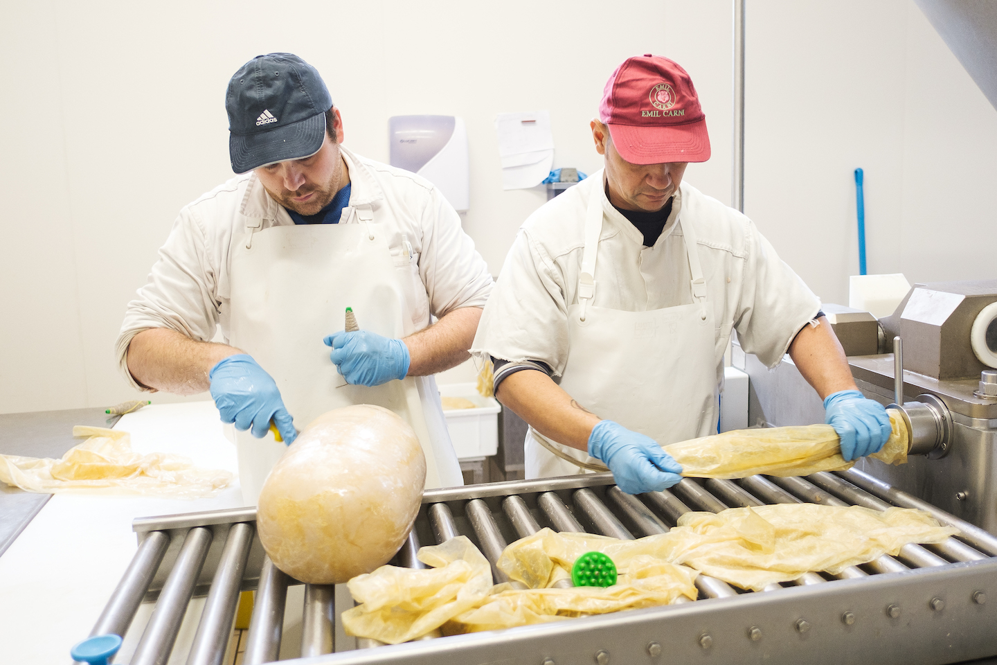 Mortadella-Making-Of-2