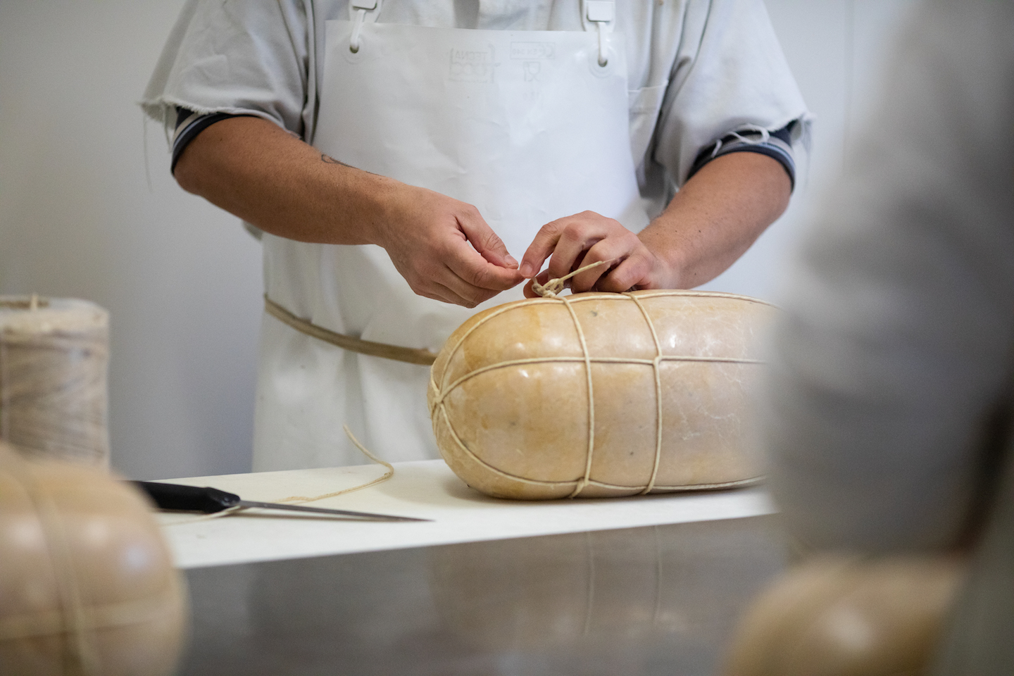 Mortadella-Legatura-2