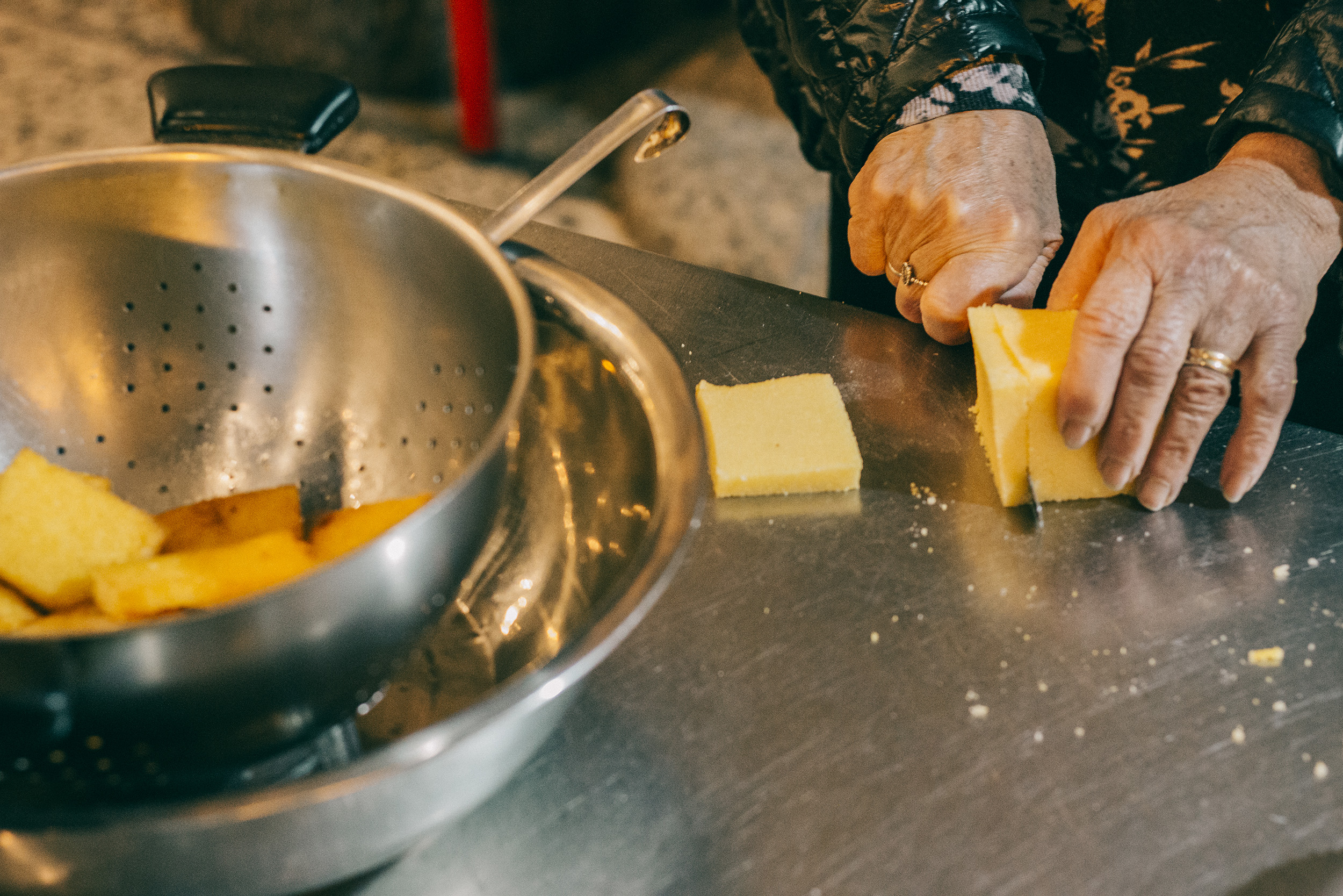 Carmela-delle-Sgaliozze-Munchies-making