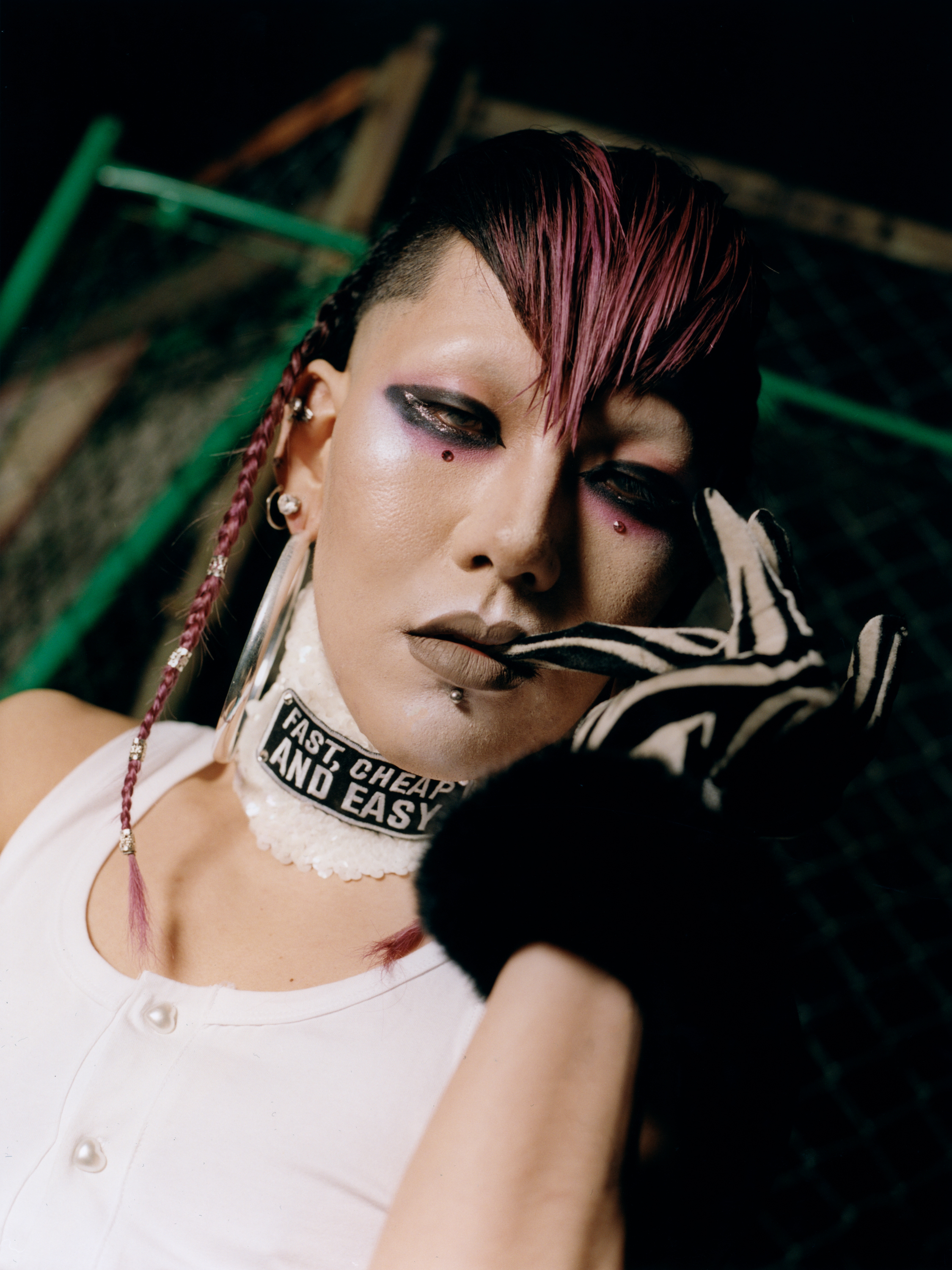 1560406866838-i-d_su-19
