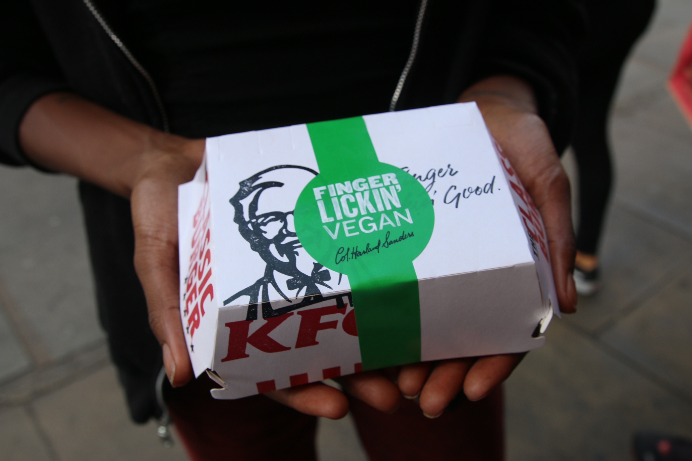 Download KFC New Vegan Burger: Where to Get It and the Only Review You Need - VICE