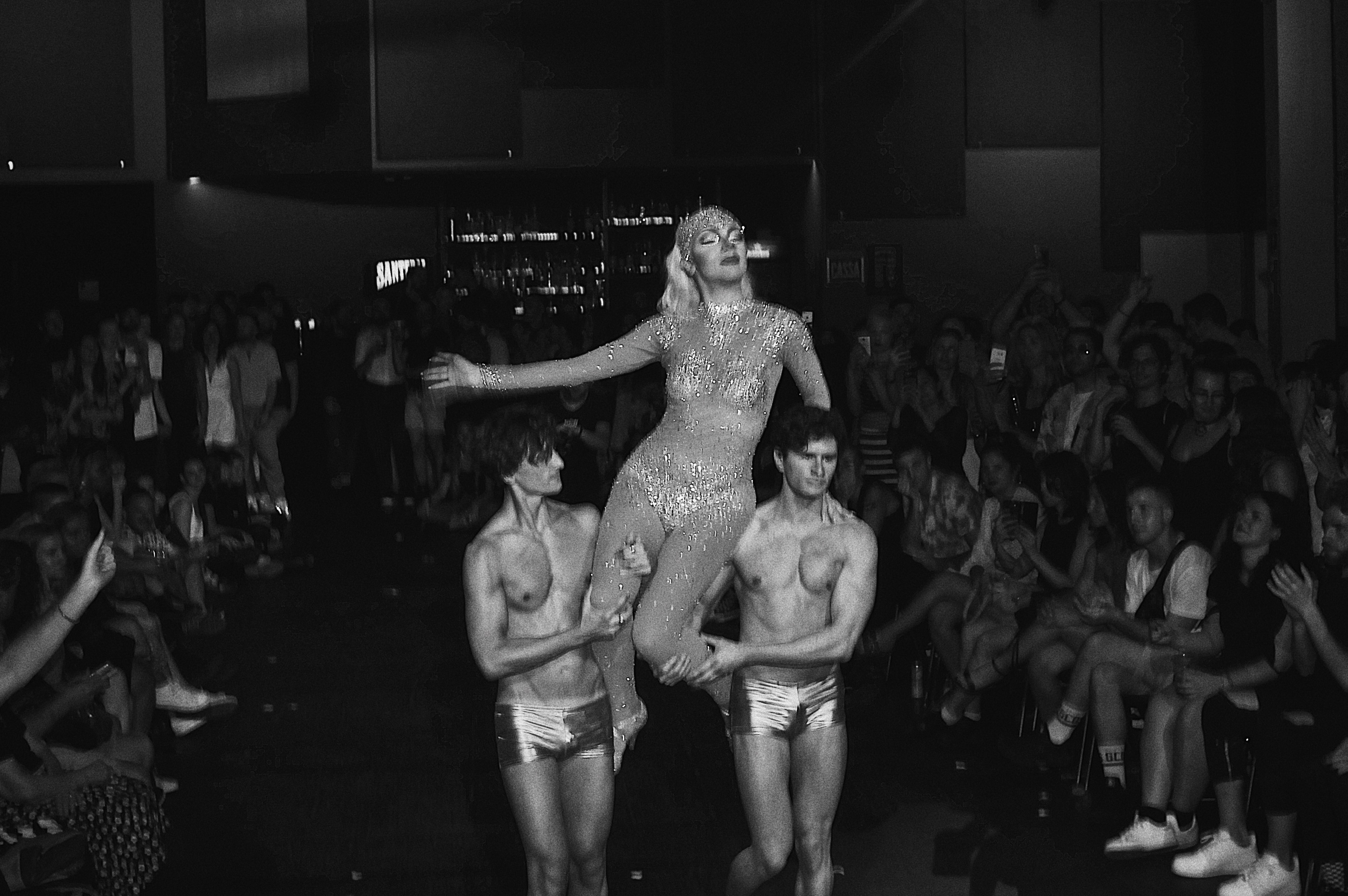 cinema_ball_vogueing_fotografia_Vincenzo_D'ambrosio_milano