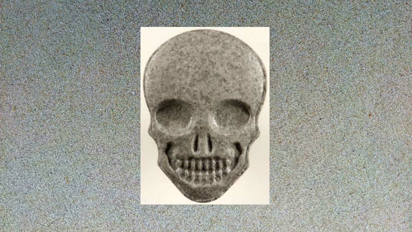 1561538276199-ecstasy_pille_grau_totenkopf