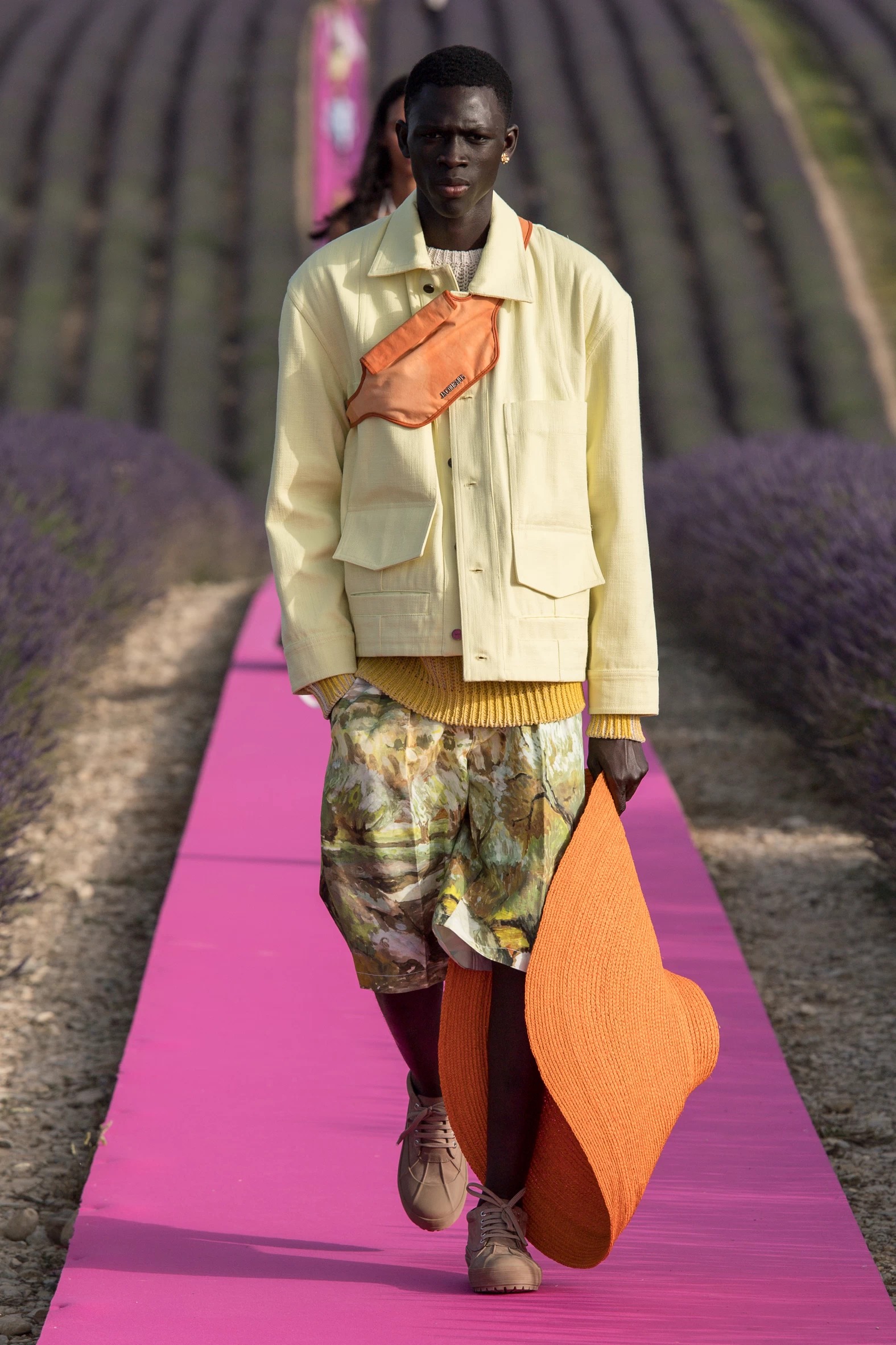 1561638669696-1561461287304-Jacquemus_SS20_013