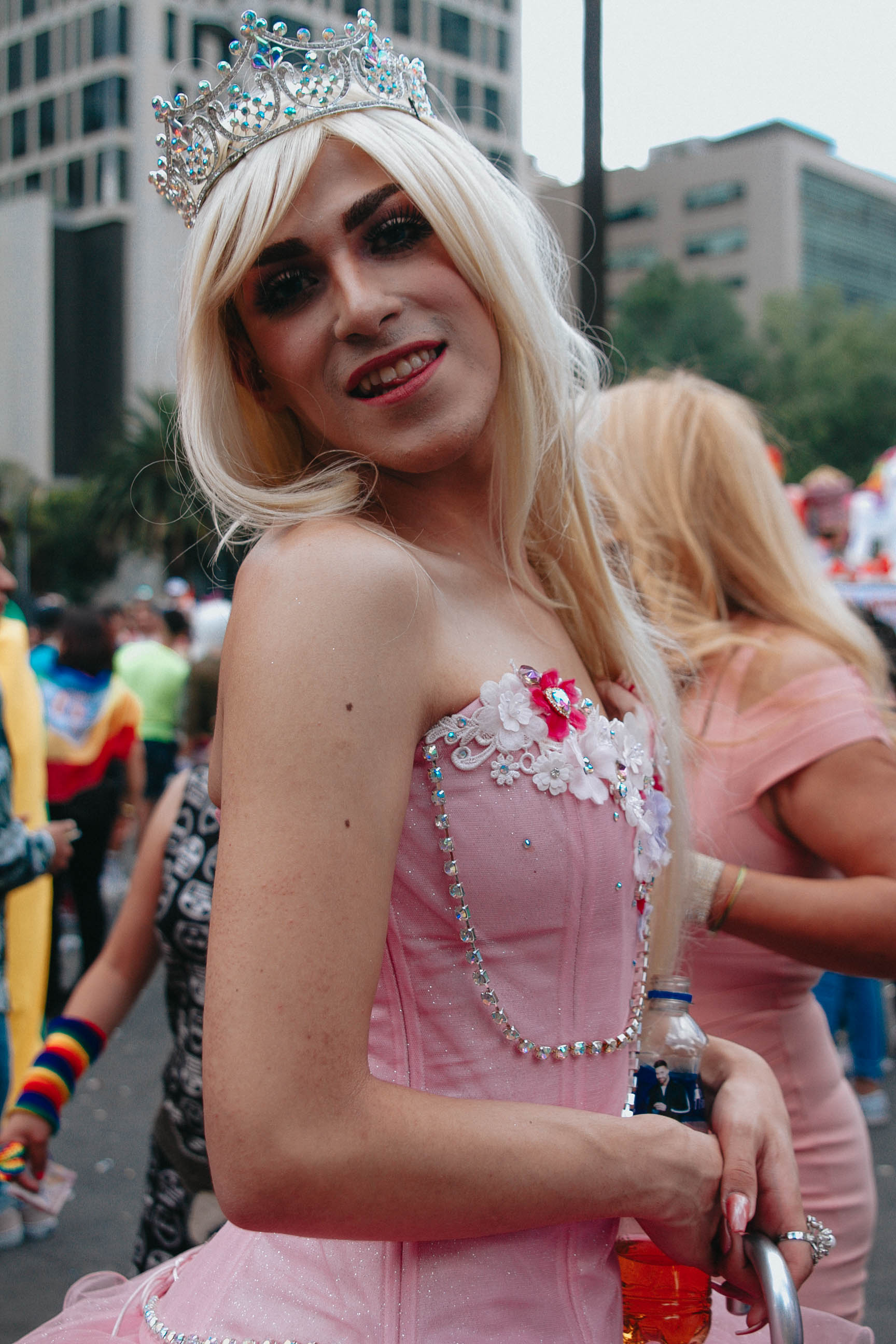 1562012129114-PRIDE19-19