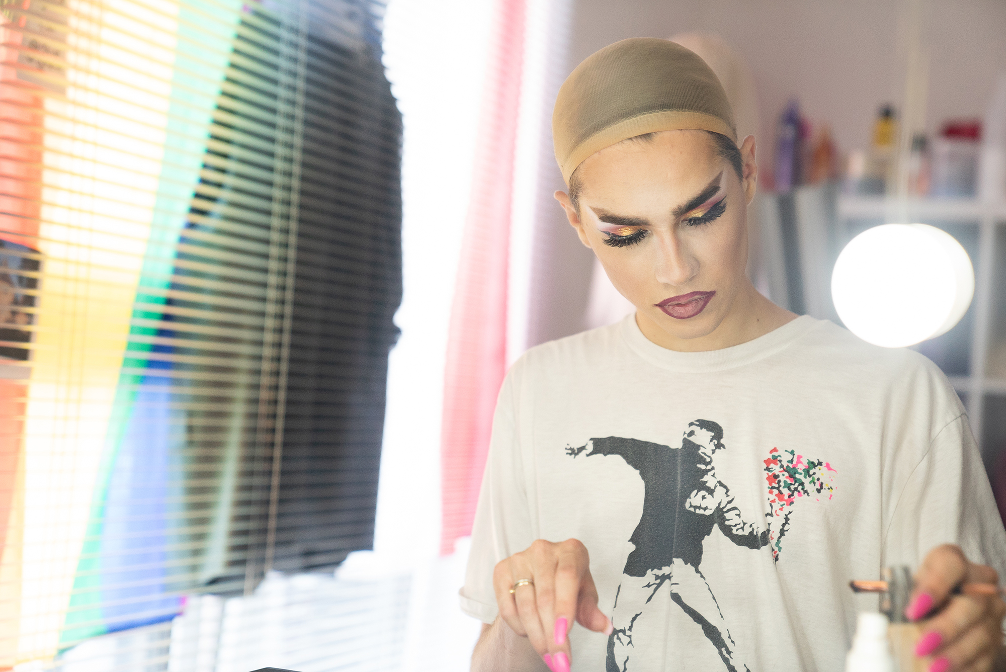 kendoll beim schminken