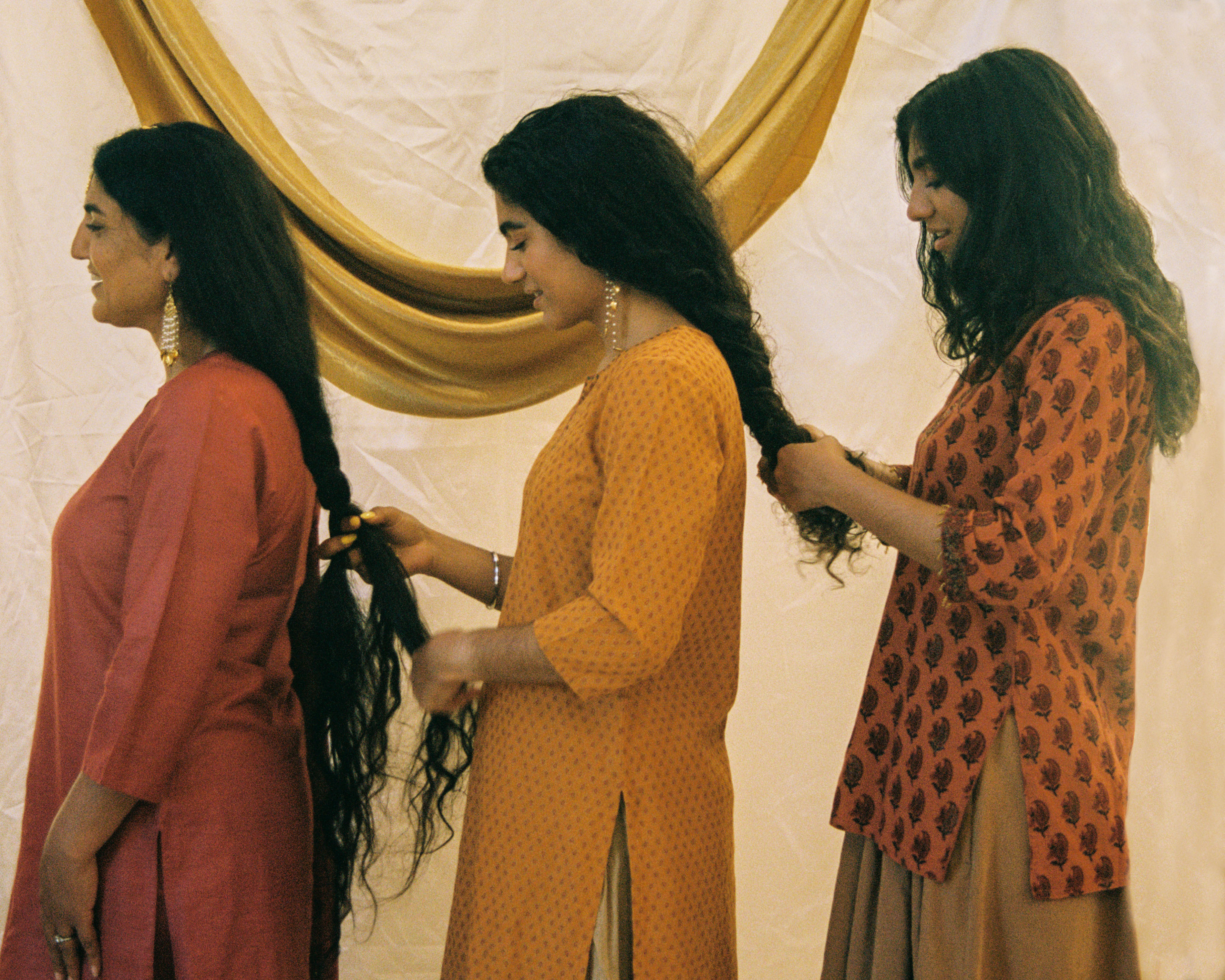 mother daughters south asia