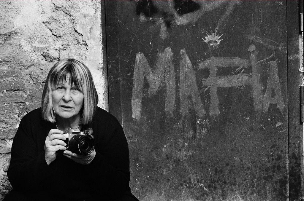 Ritratto Letizia Battaglia di Shobha