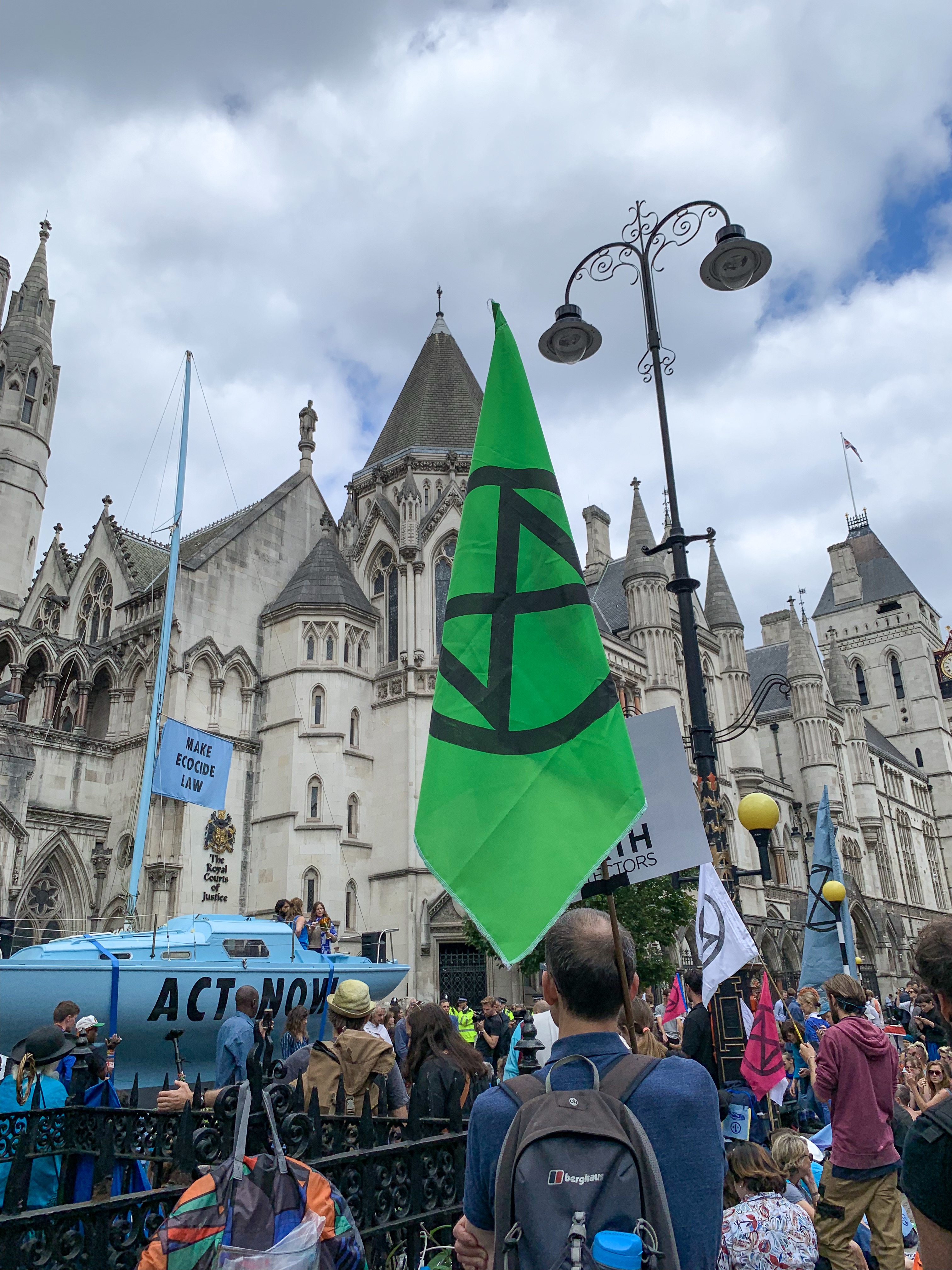 extinction-rebellion-protest-london-climate-activists