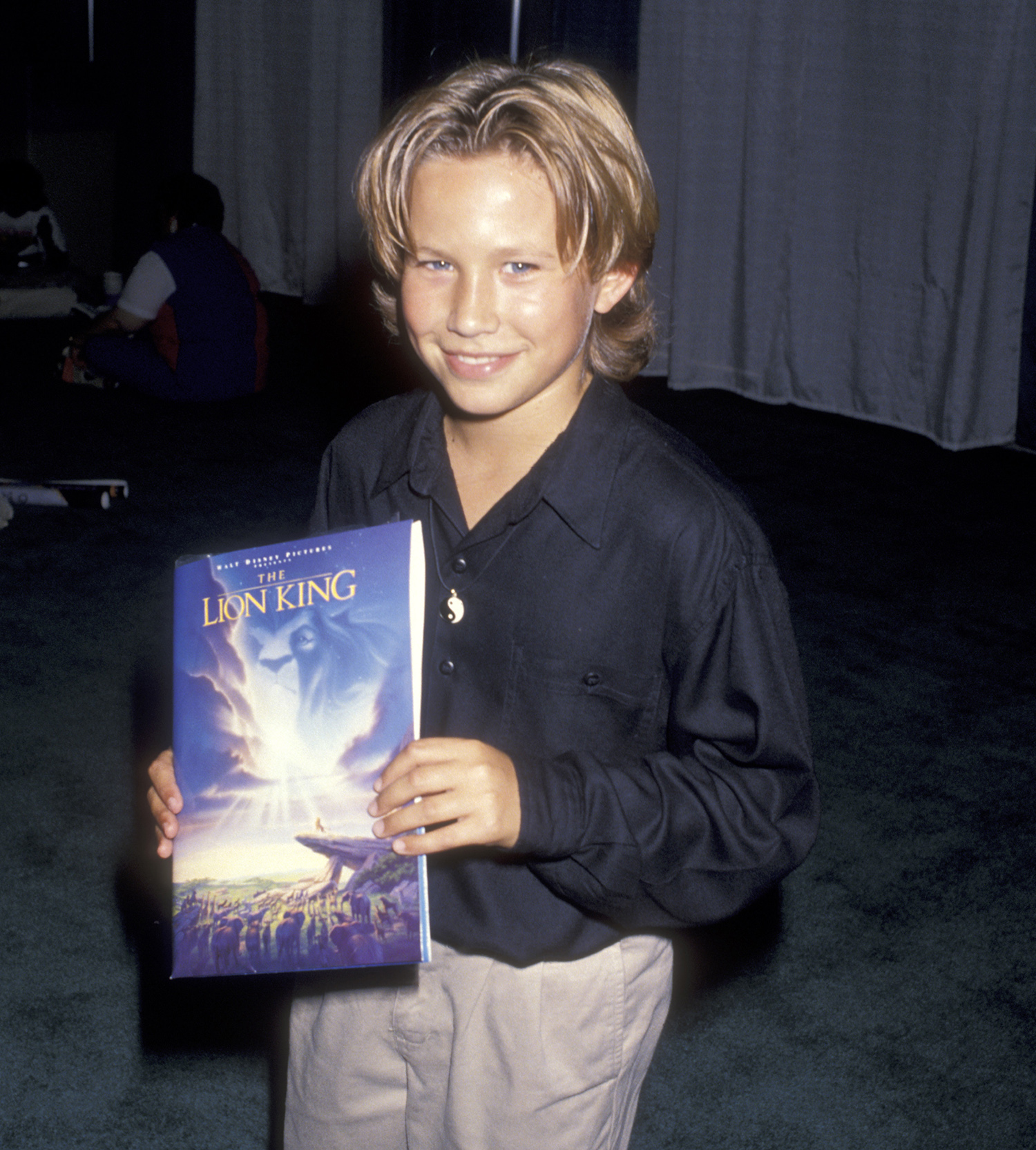 jonathan taylor thomas with the lion king book 