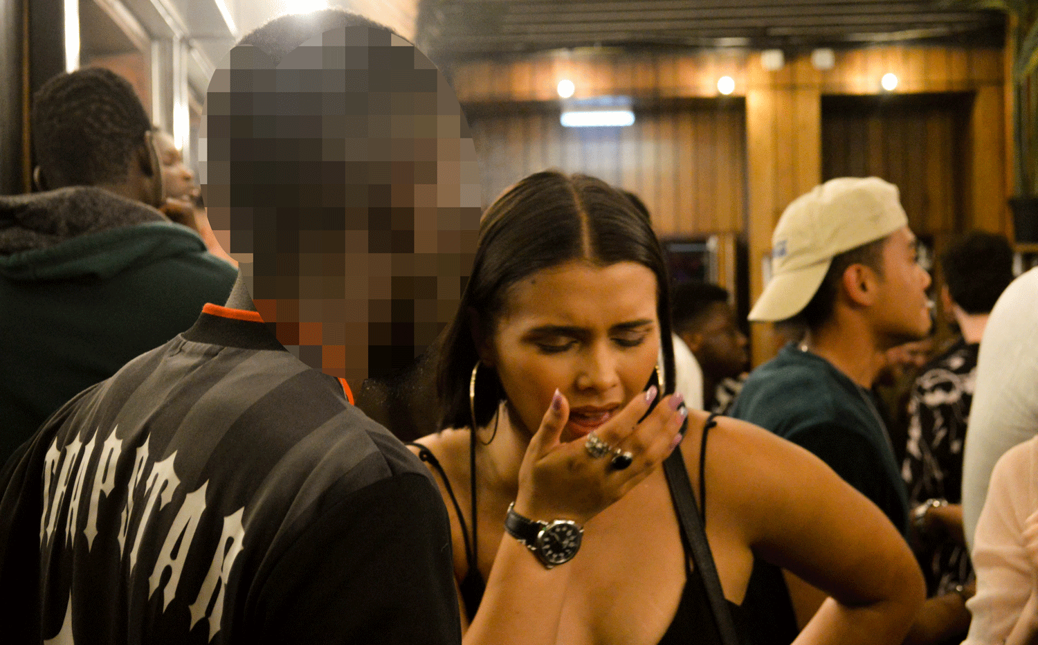 how to get guys to leave you alone at club