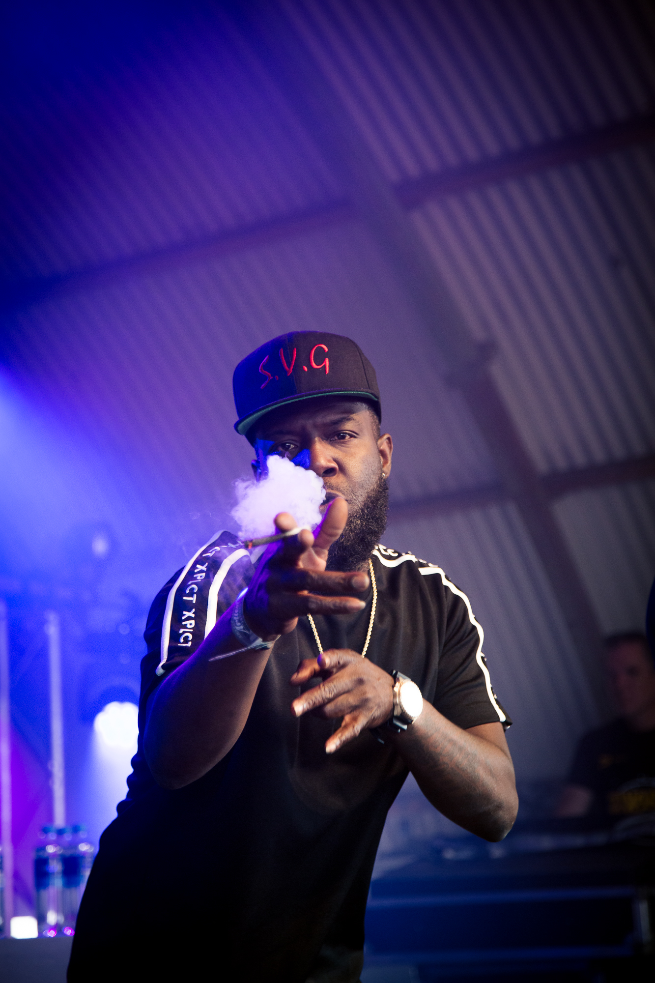 1563883997572-NOISEY-15