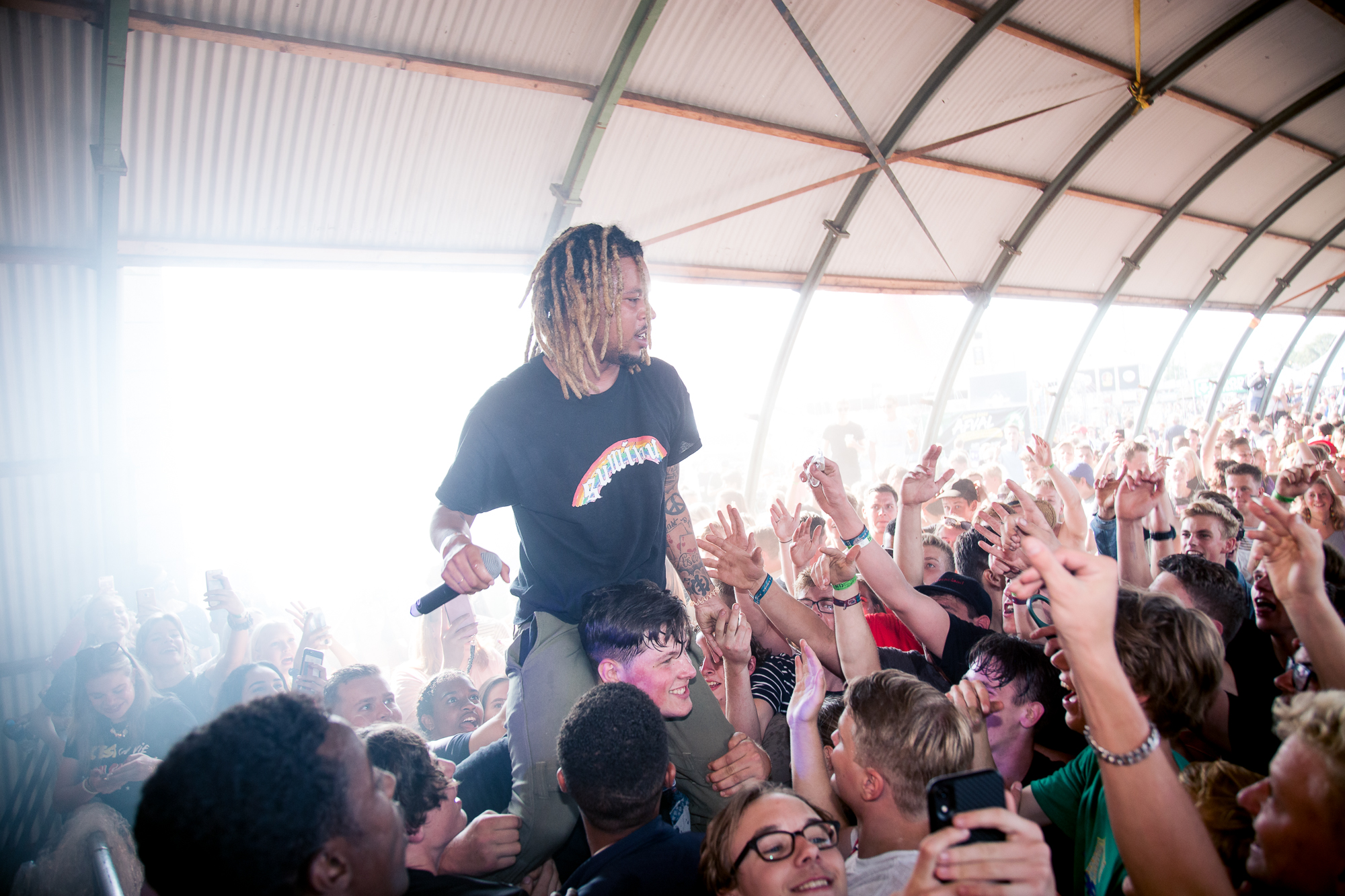 1563884119014-NOISEY-77