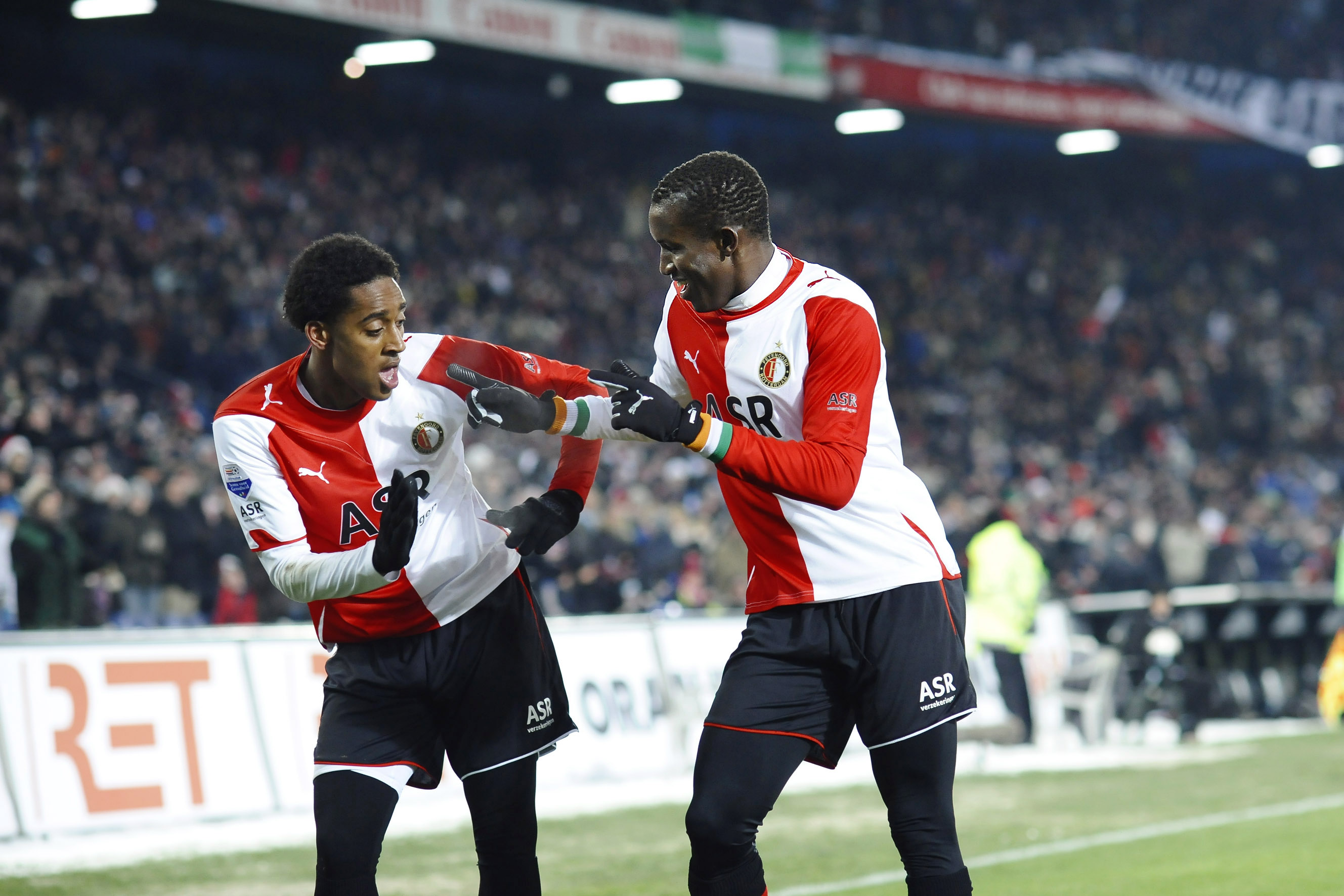 Sekou Cissé met Leroy Fer.