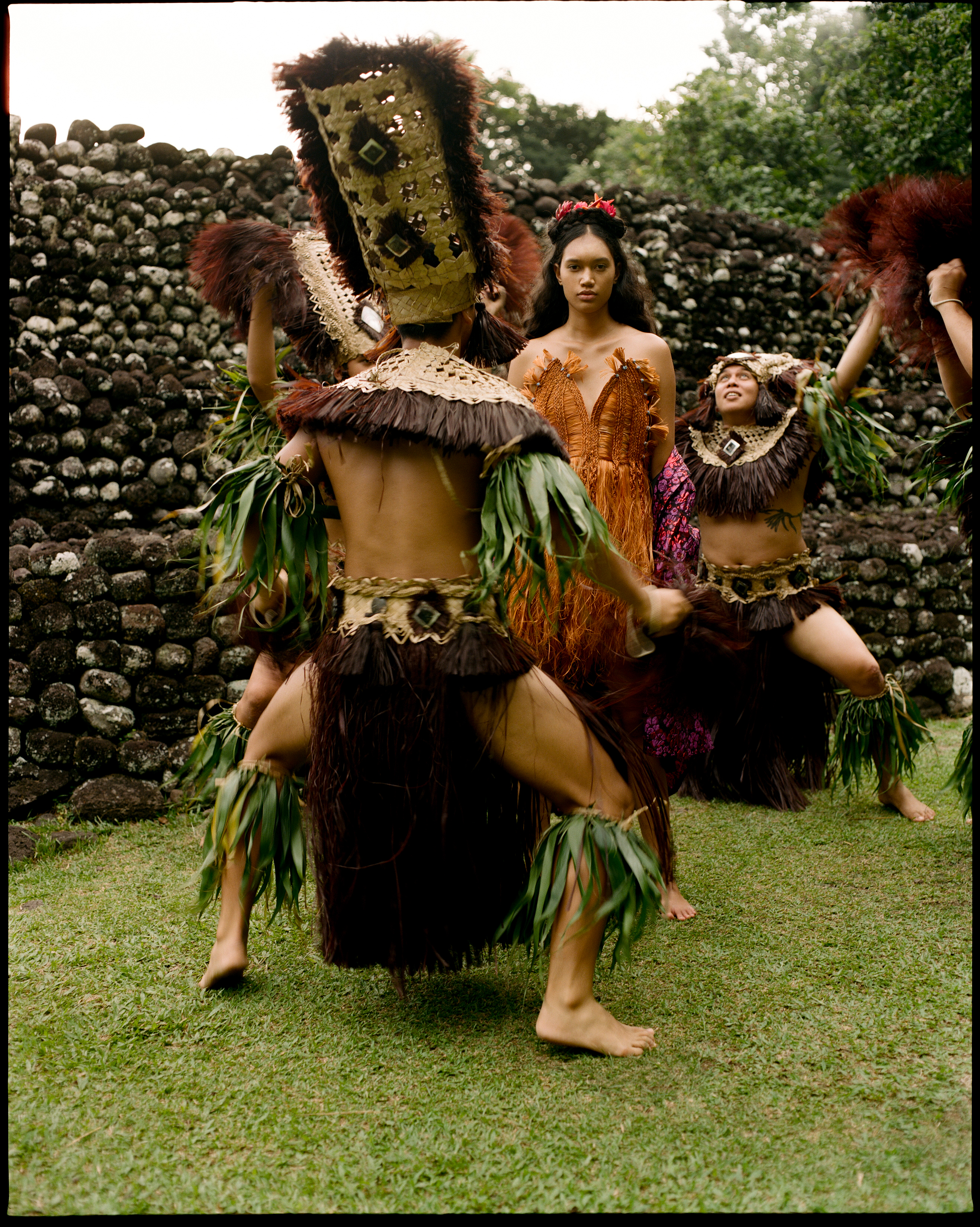 豊かな島文化を色鮮やかに表現するタヒチ ファッションウィーク I D