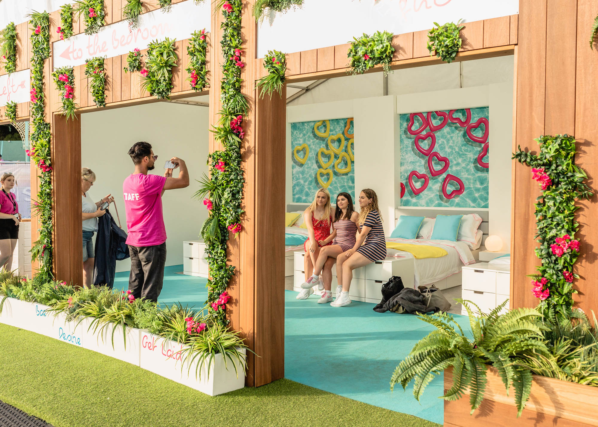 love island the experience