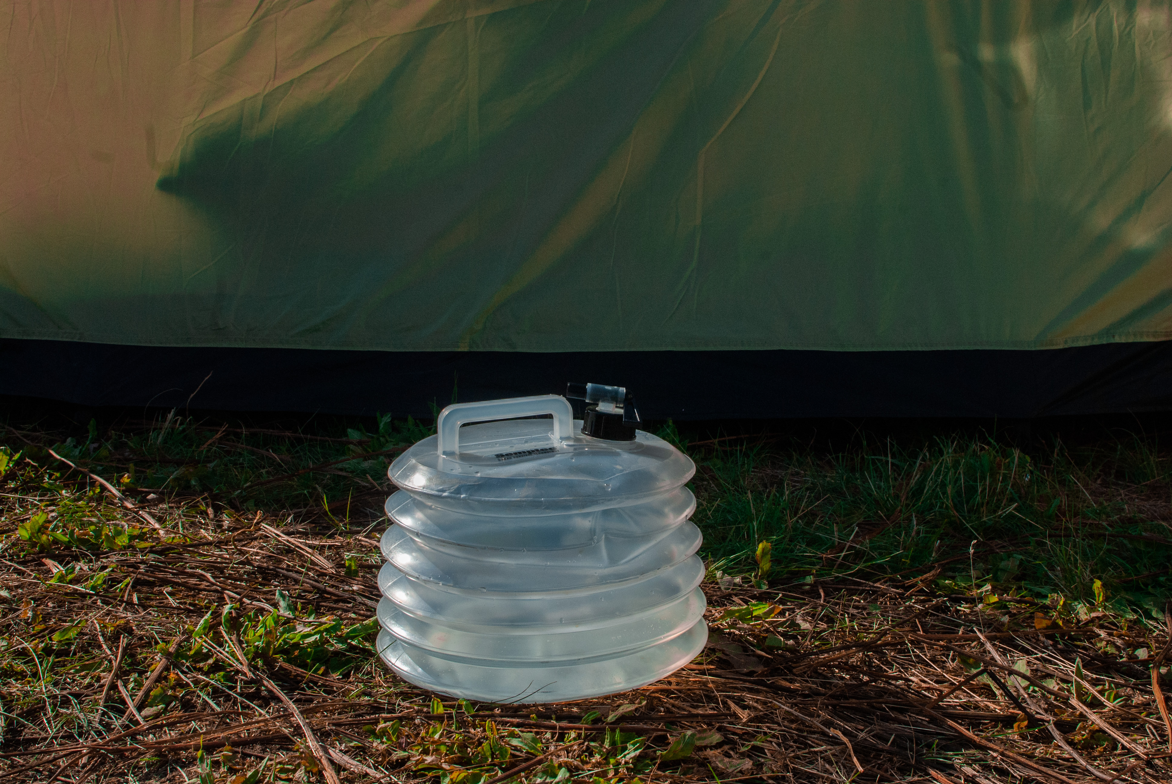 Faltkanister für Wasser im Einsatz