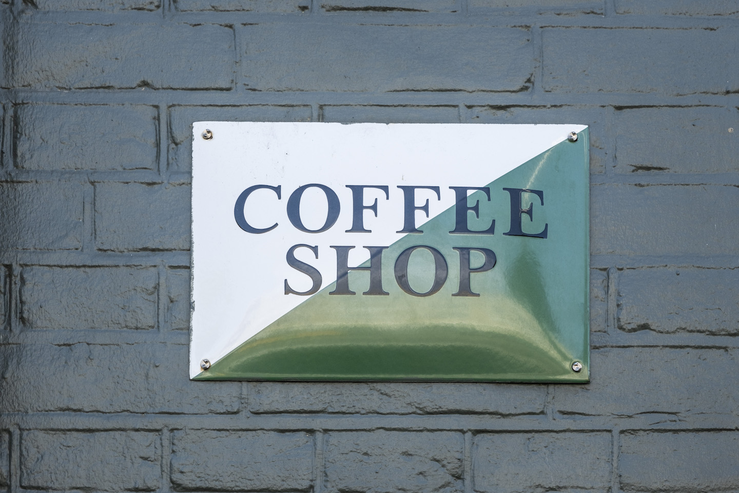 1565160354702-1564566645634-30_07_2019_Vice_Toermalijn_Coffeeshop_Fotos_door_Roos_Pierson_4