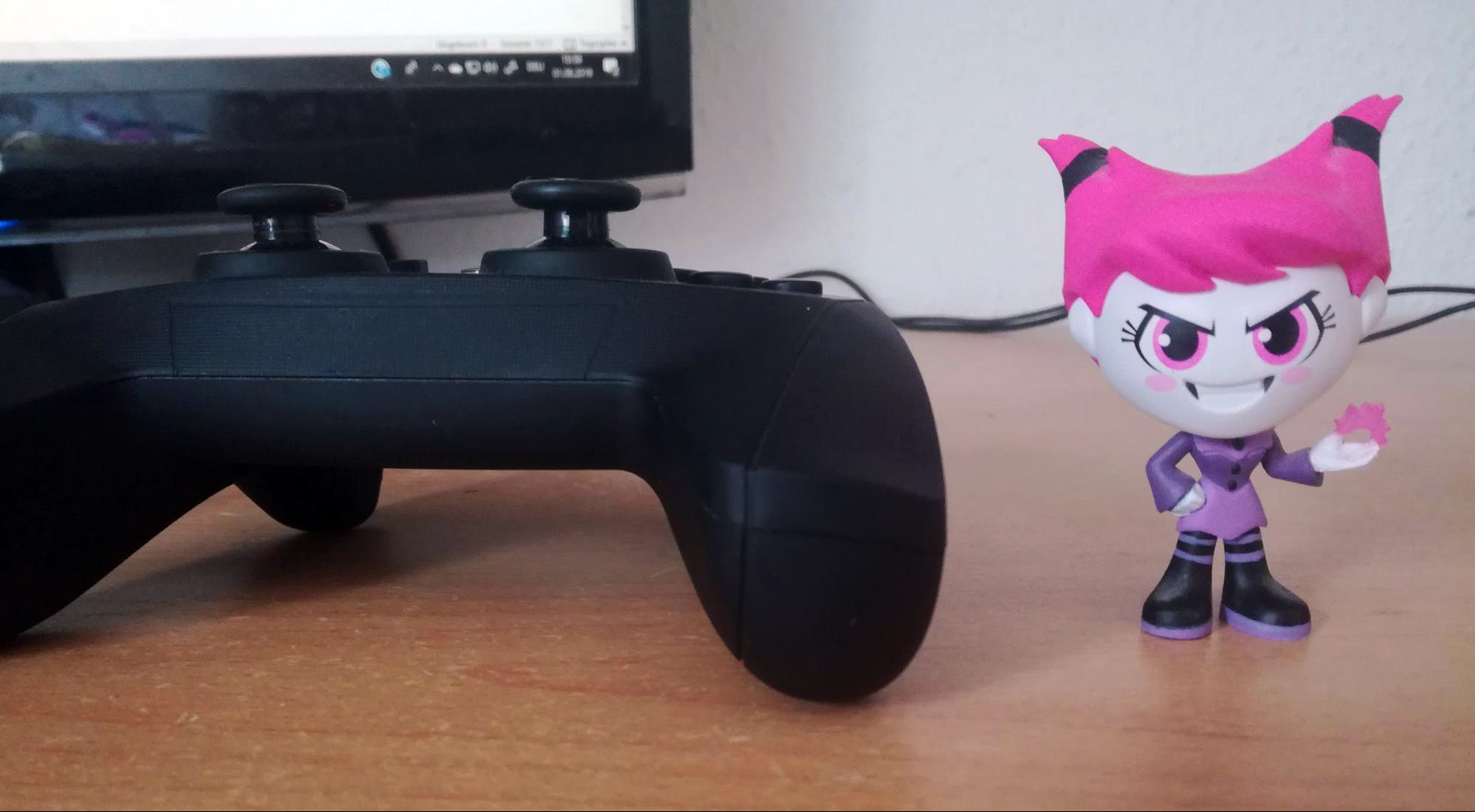 Controller und Figur
