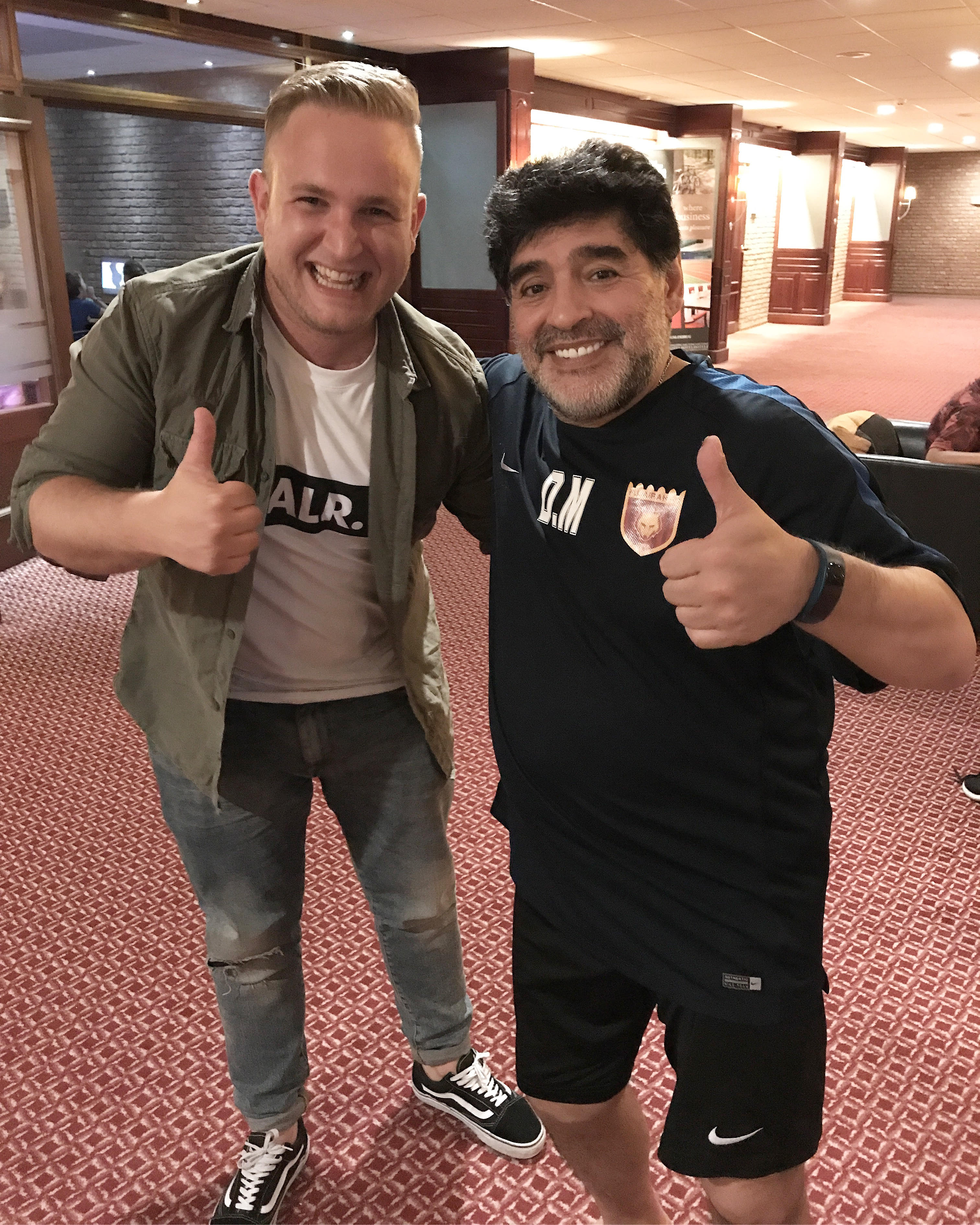 Michael Joustra met Diego Maradona