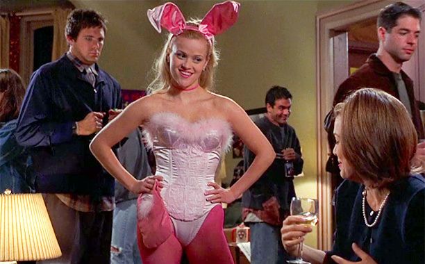 4. Elle Woods' Halloween costume In 2019, where everything is very pos...